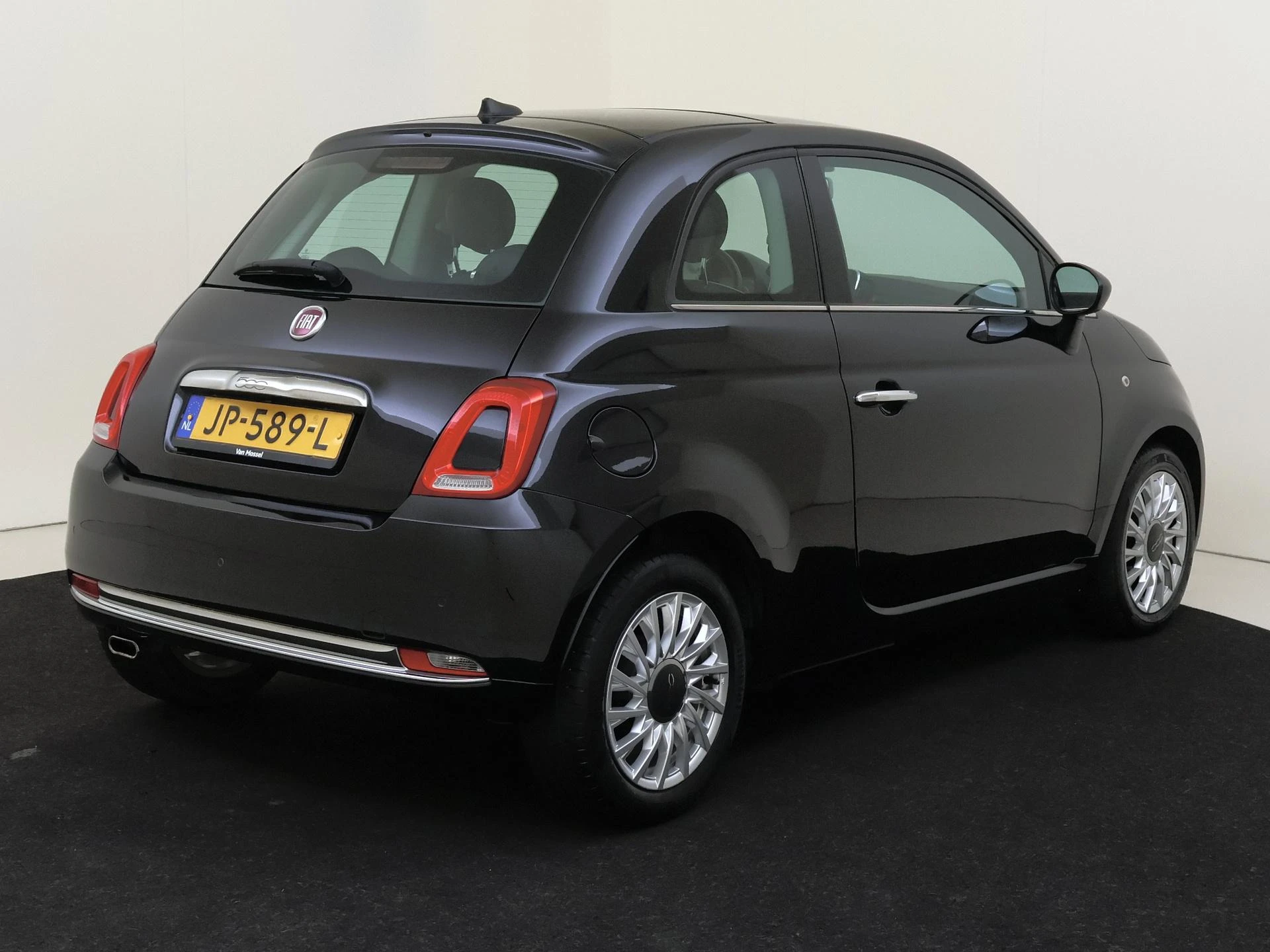 Fiat-500-image-3