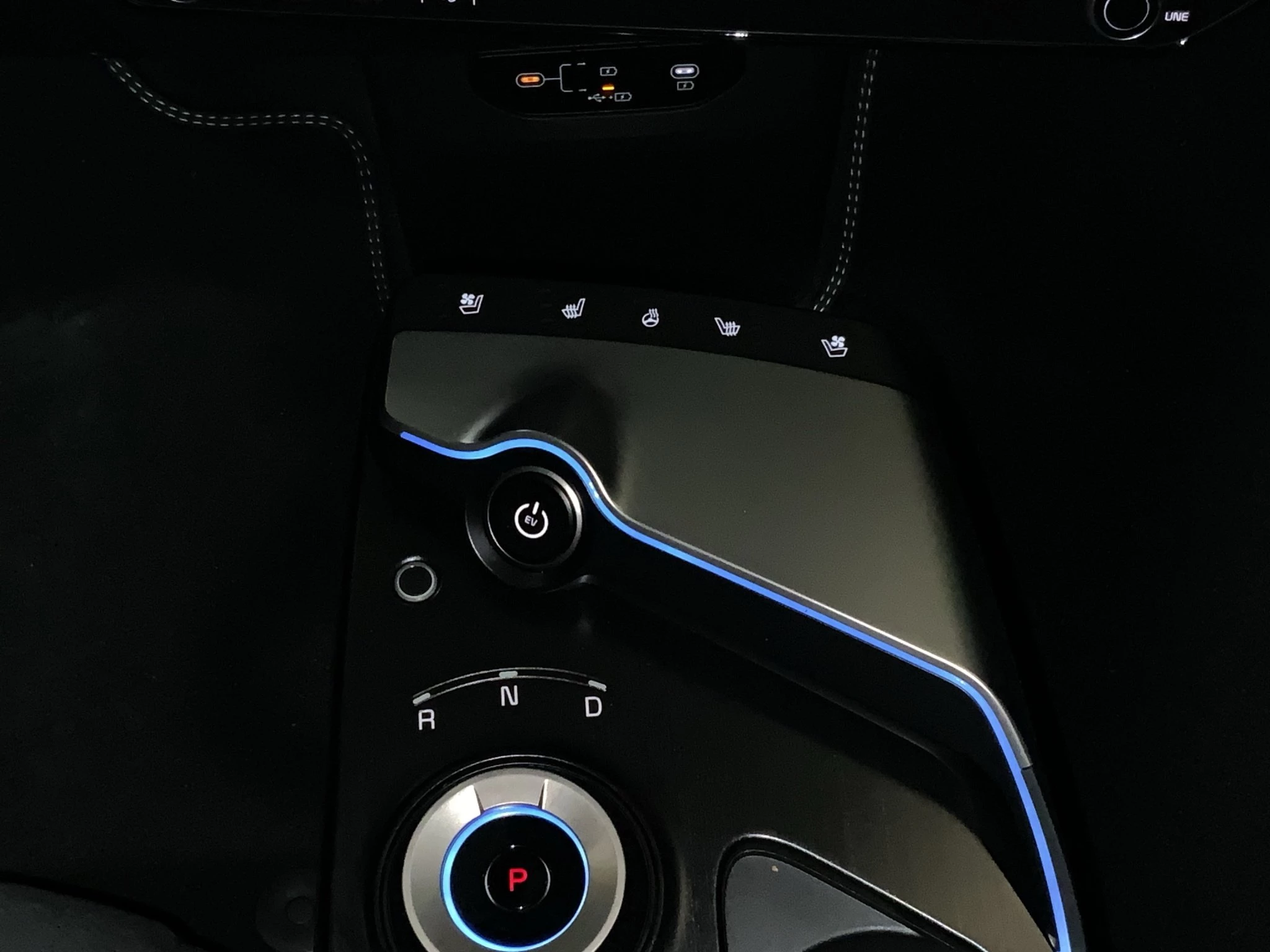 Kia EV6 GT 84 kWh 478 kW Allradantrieb Sports Utility Vehicle. 5-türig