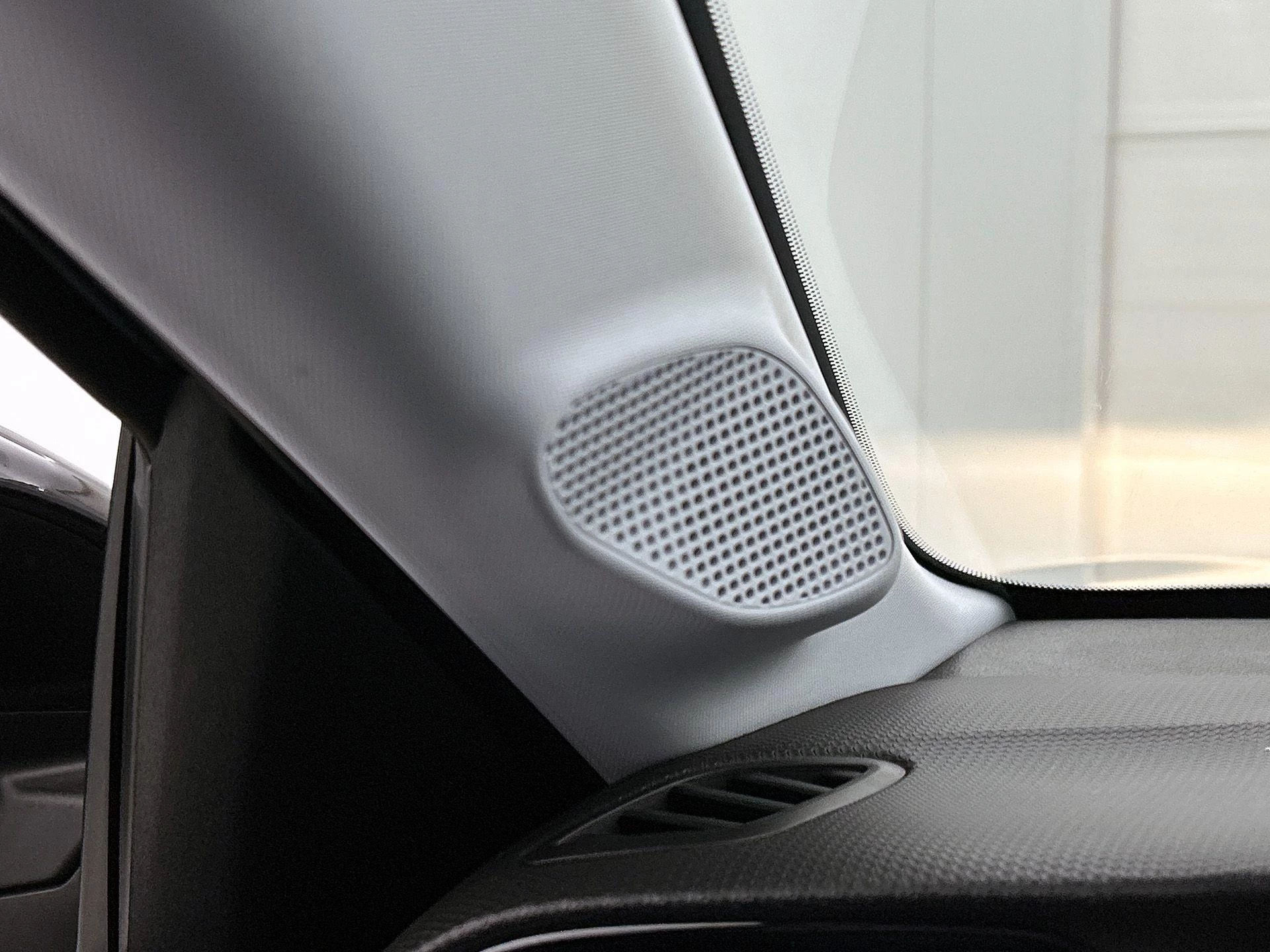Opel-Corsa-image-8