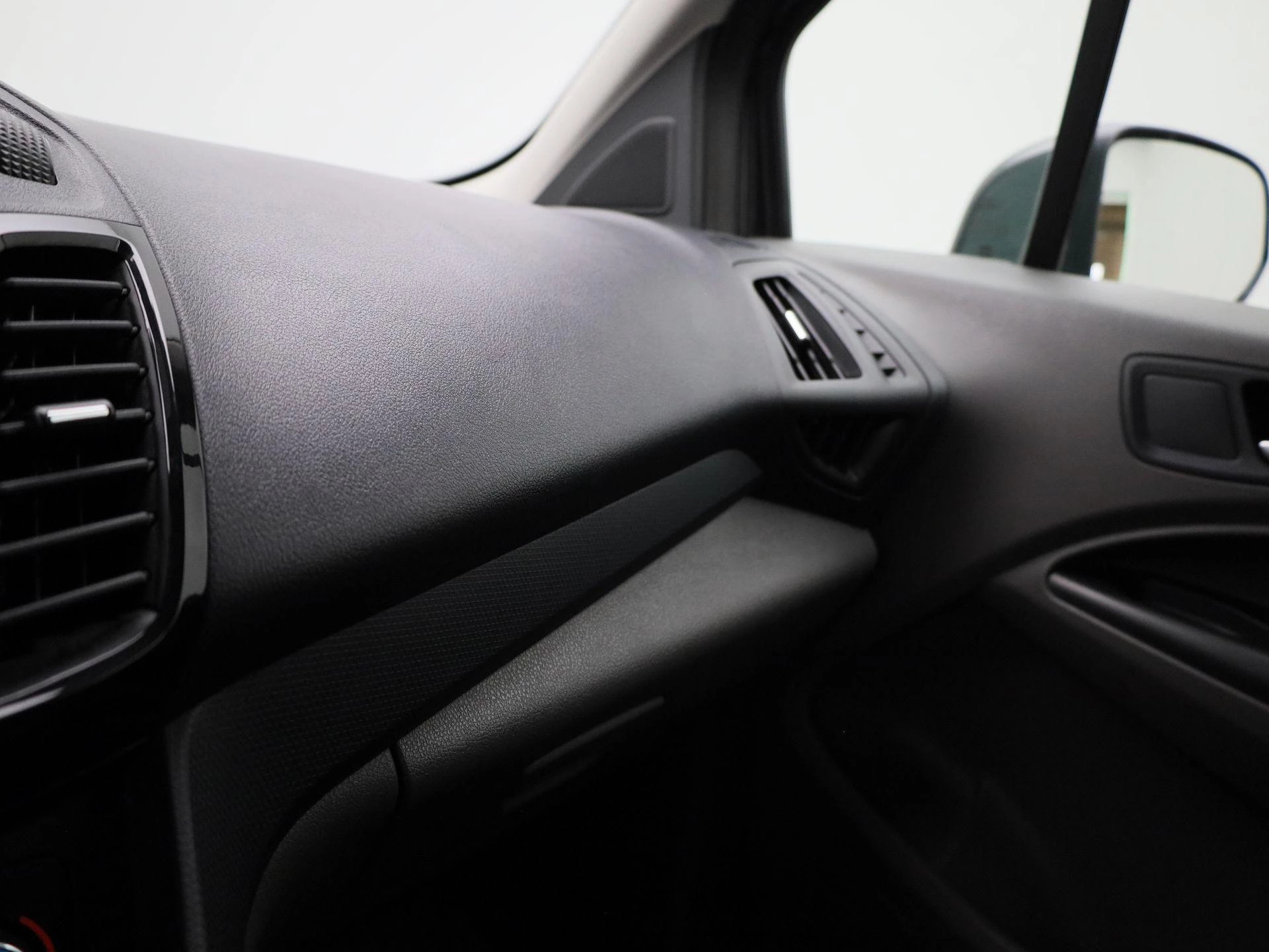 Ford Transit Connect 1.5 EcoBlue L2 Sport