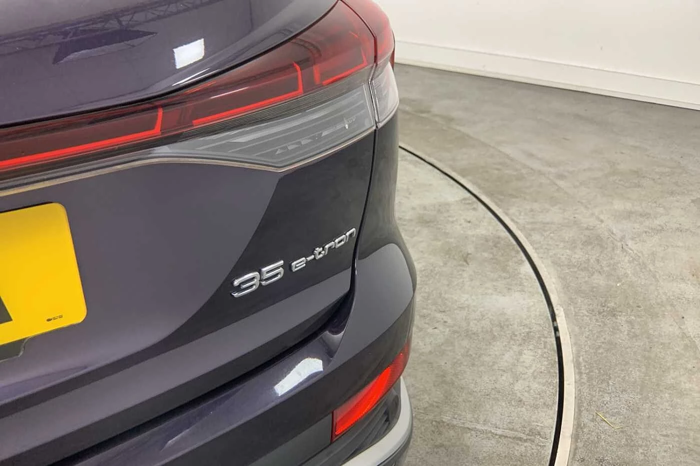 Audi-Q4 e-tron-image-30