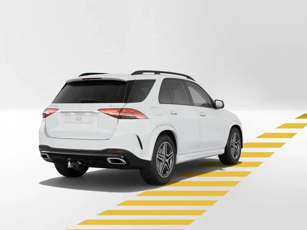 Mercedes-Benz-GLE 300 d-image-6
