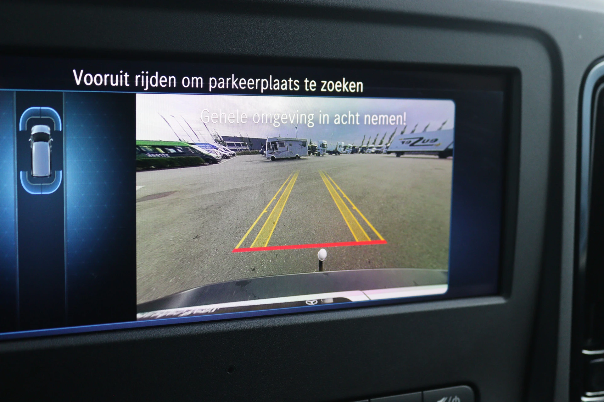 Mercedes-Benz-Vito-image-8