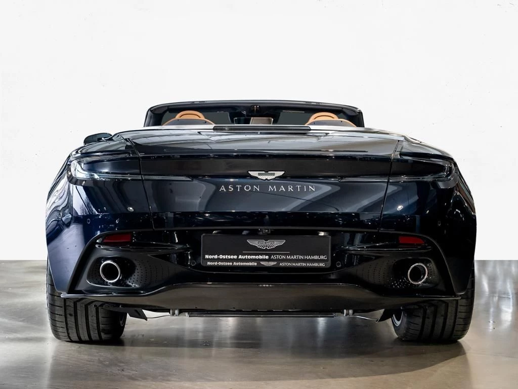 Aston Martin DB12 Volante Aston Martin Hamburg