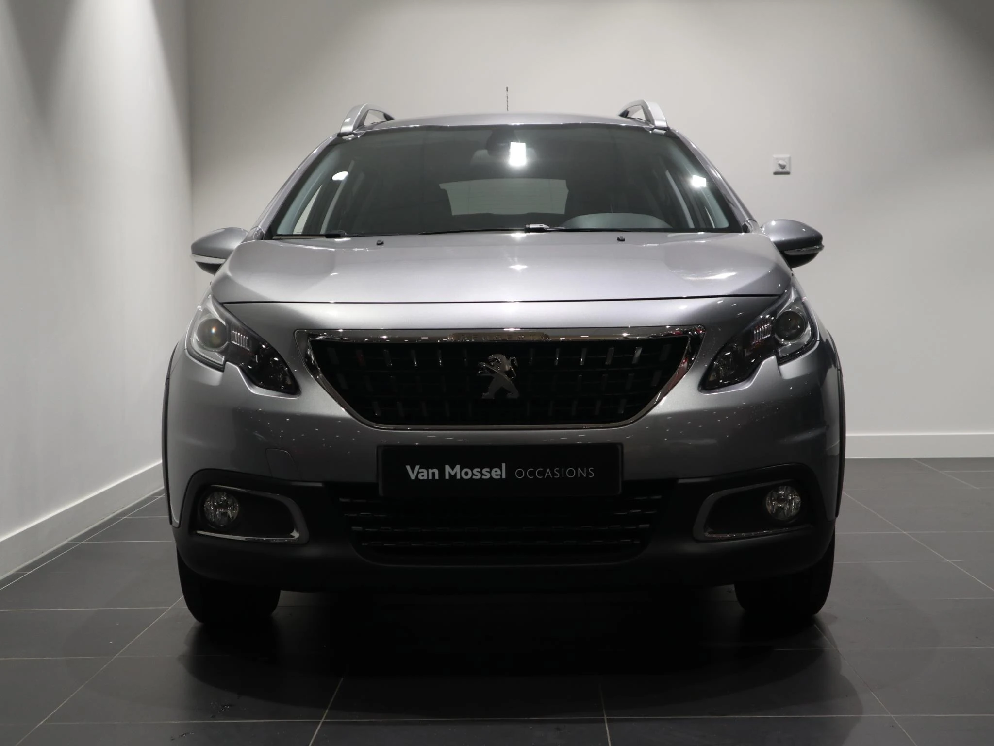Peugeot-2008-image-1