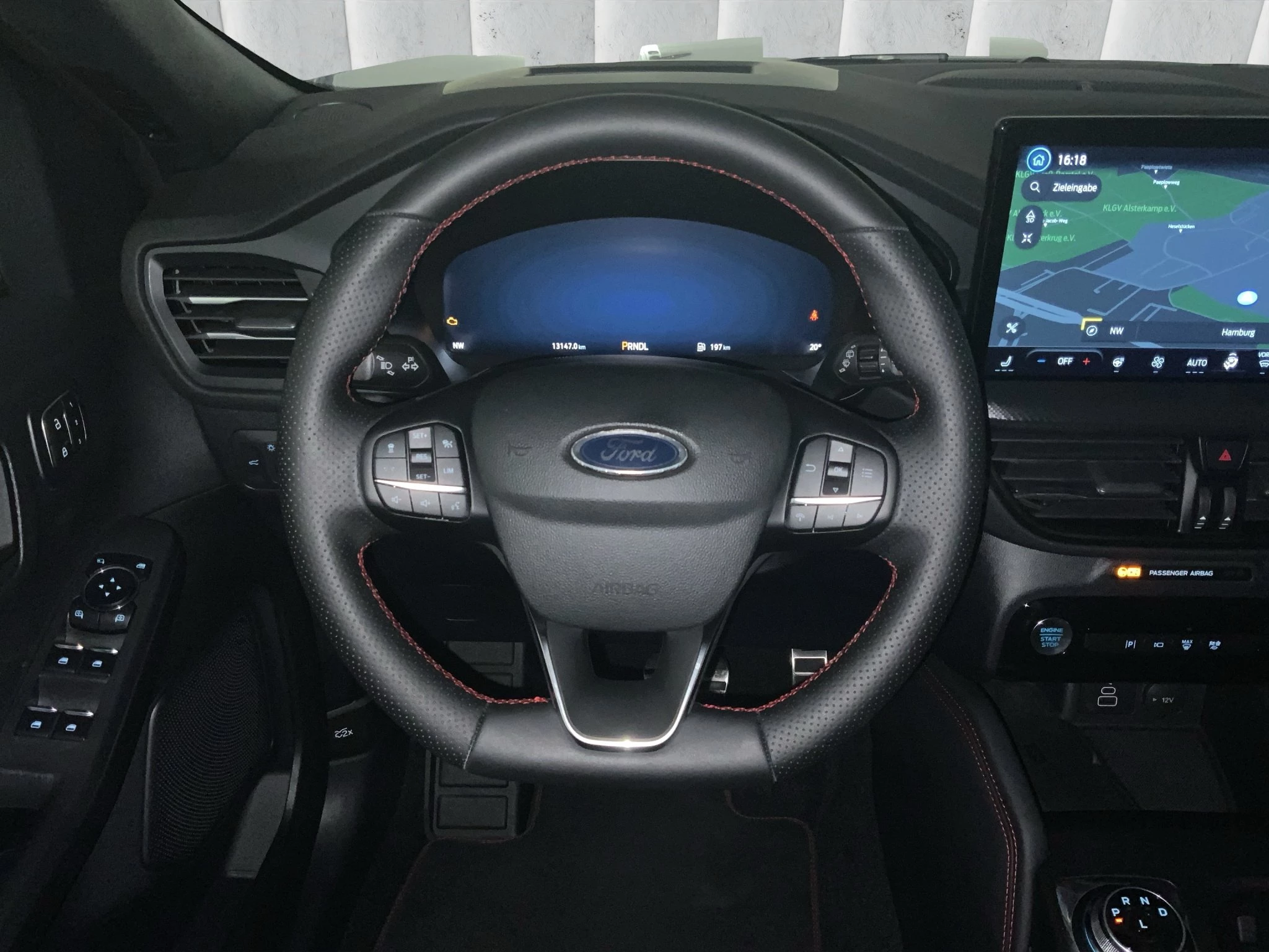 Ford Kuga ST-Line X FHEV*PANO*LED-MATRIX*360GRAD*AHK*ACC*NAVI