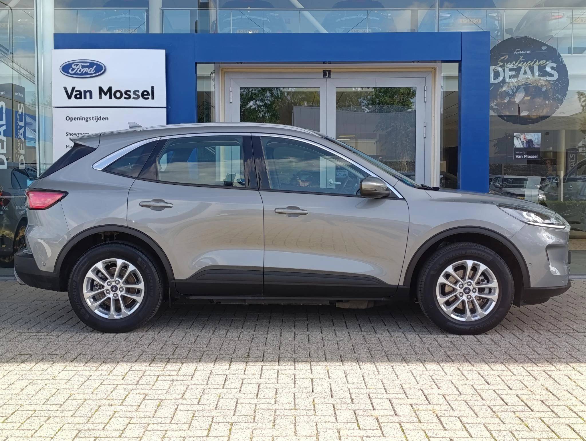 Ford-Kuga-image-4
