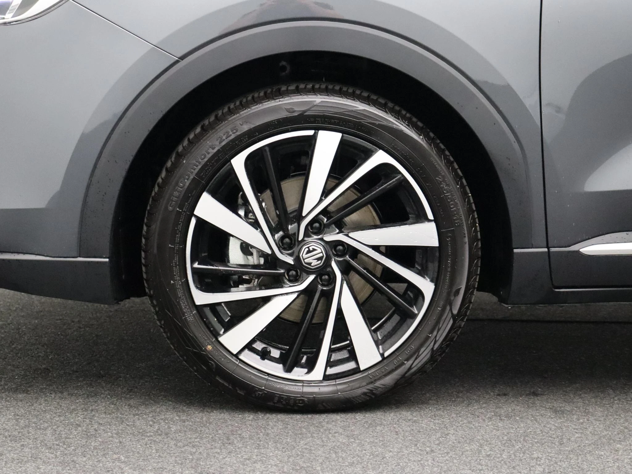 MG-ZS-image-7