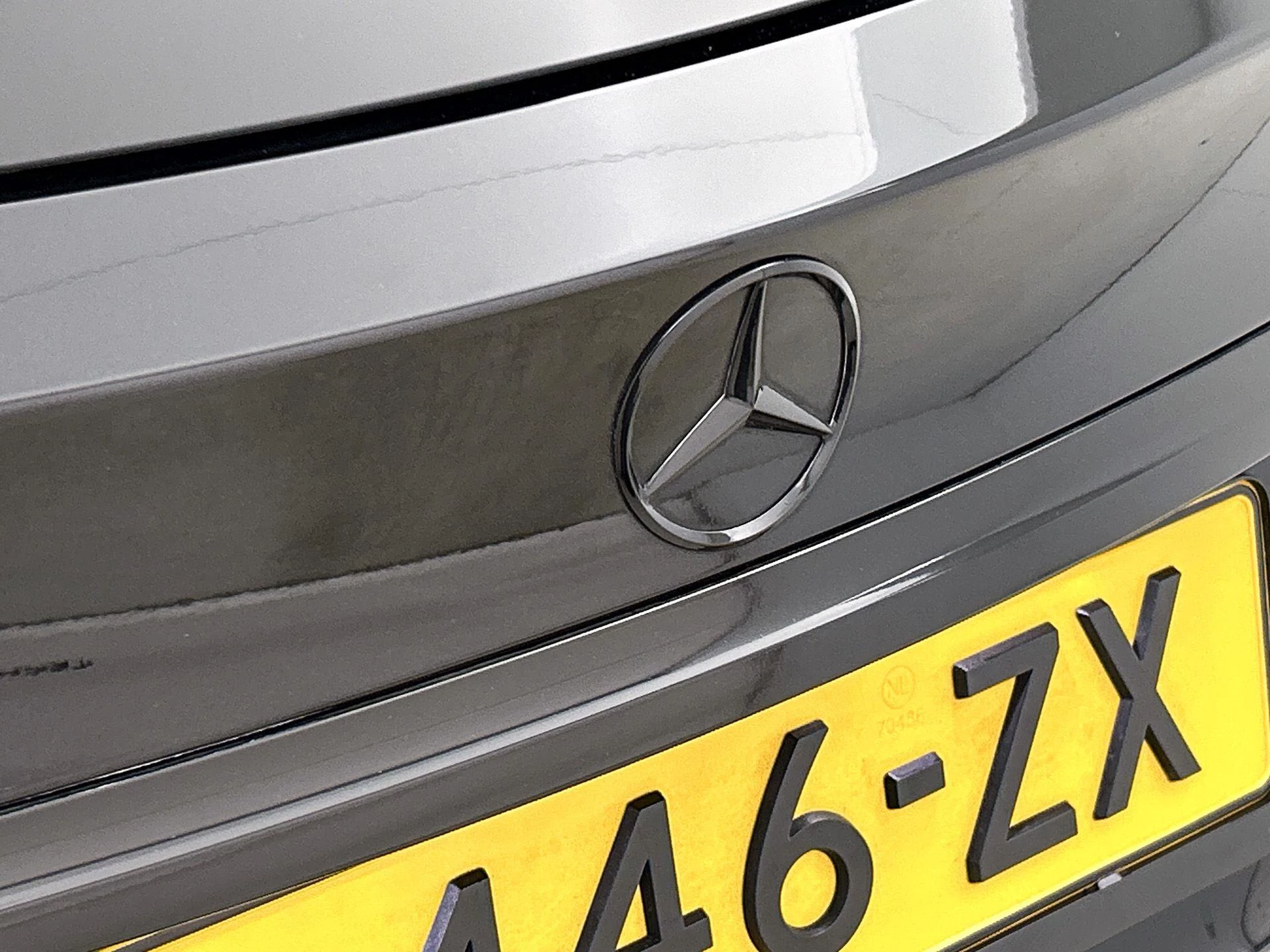 Mercedes-Benz-GLA-image-30