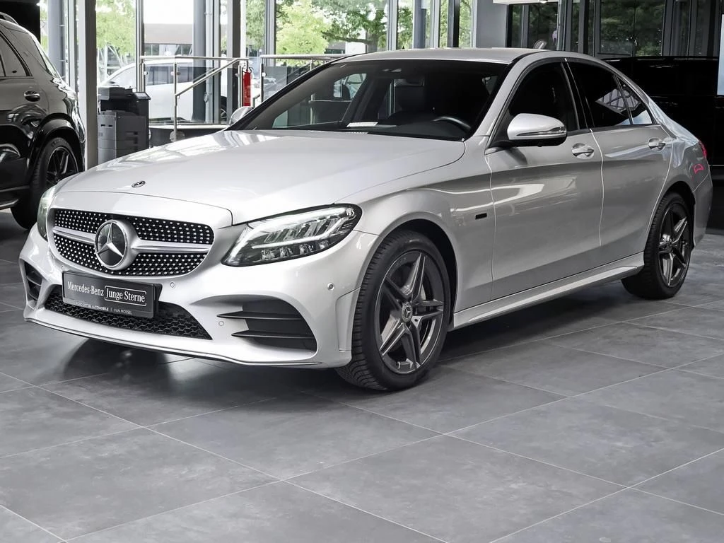 Mercedes-Benz-C-Klasse 300 de-image-7