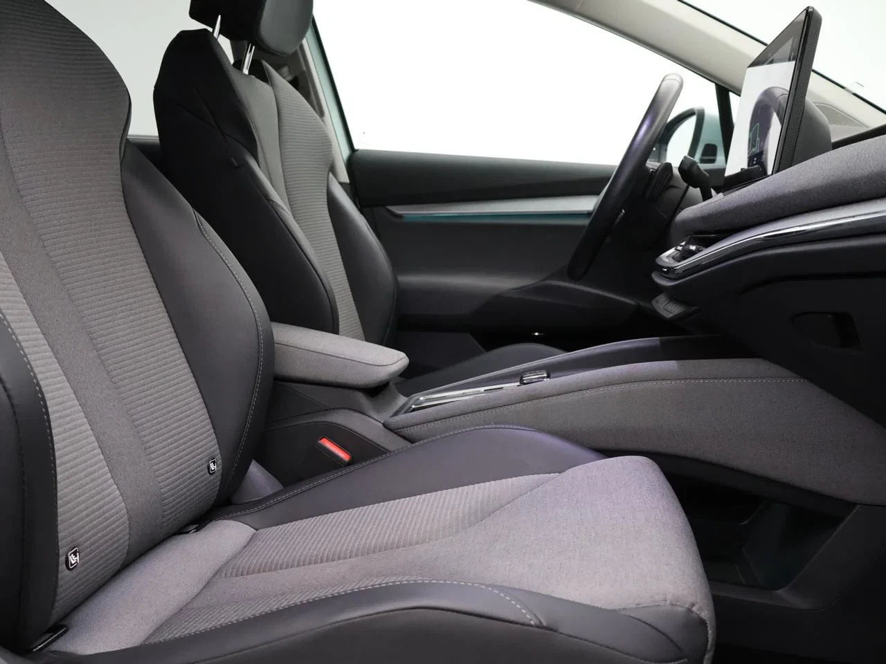 Škoda-Enyaq iV-image-6