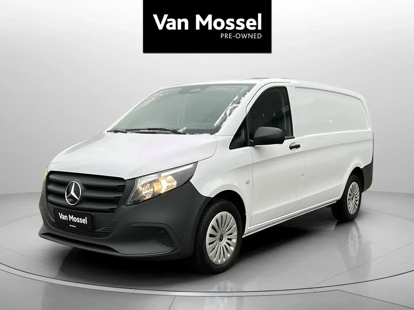 Mercedes-Benz-Vito-image-0