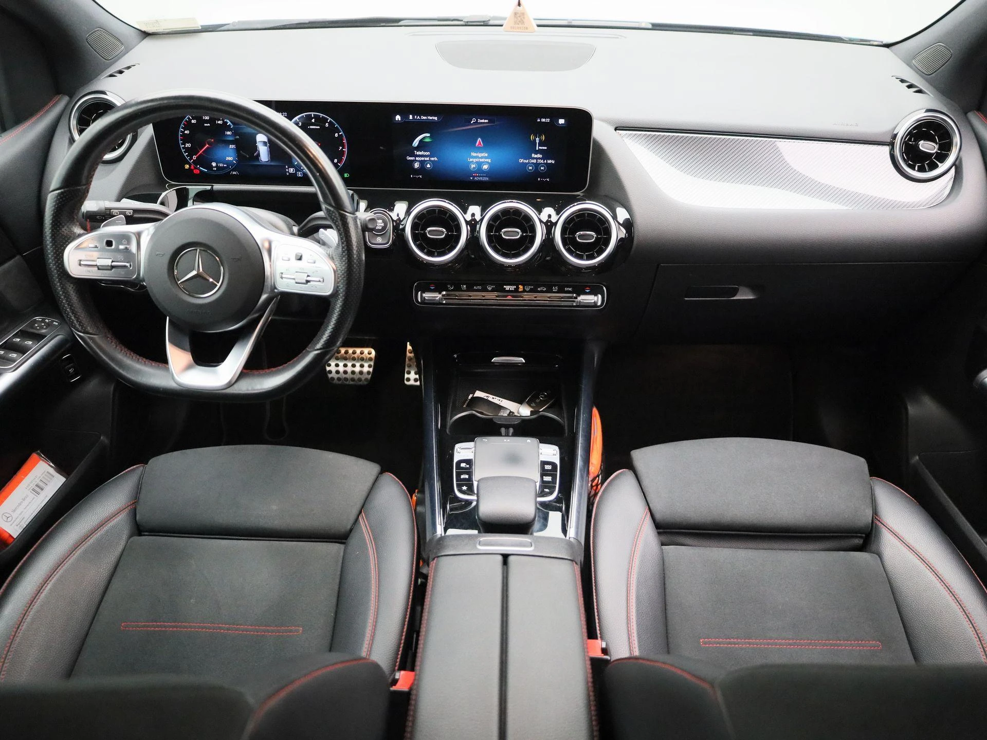 Mercedes-Benz-B-Klasse-image-7