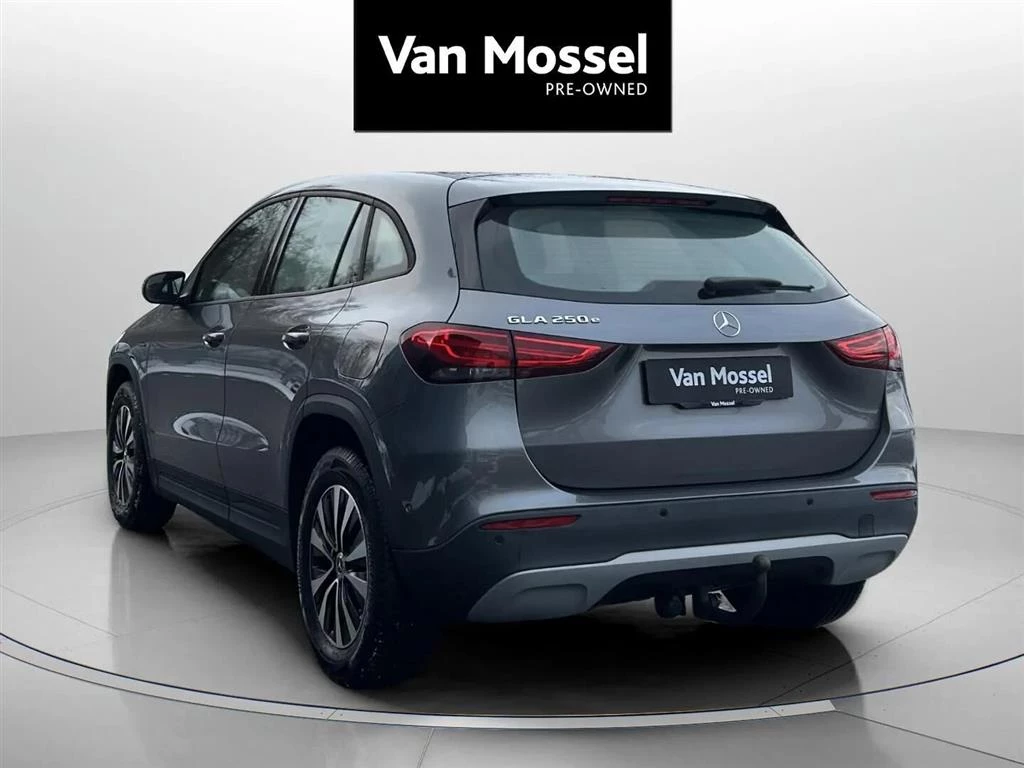 Mercedes-Benz GLA GLA250 e 1,3 Plugin-hybrid 8G-DCT 218HK 5d 8g Aut.
