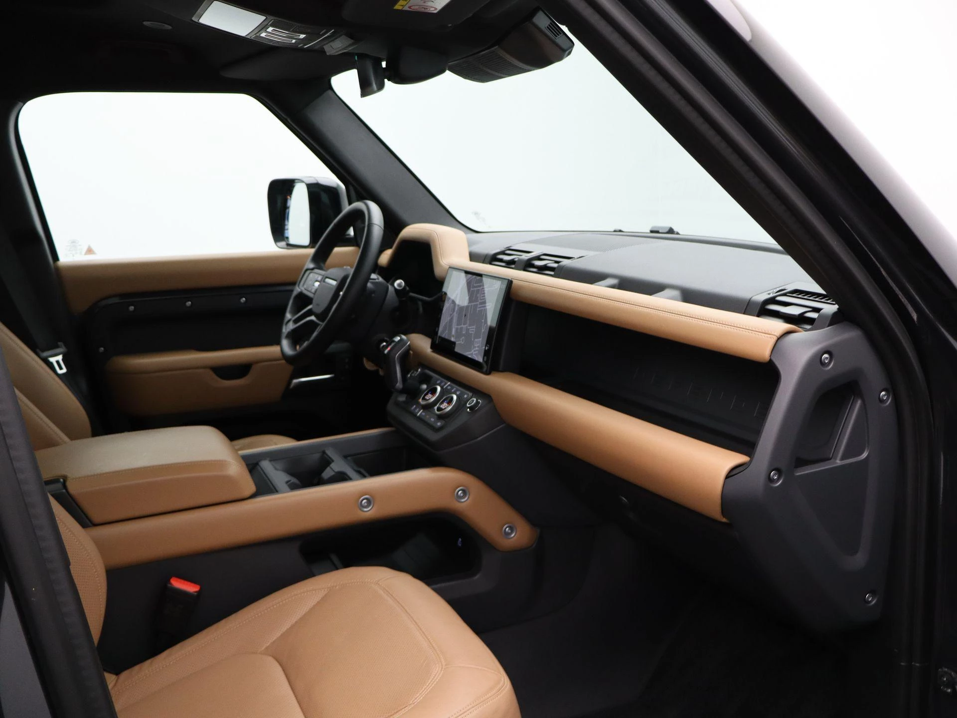 Land Rover Defender 110 2.0 P300e 110 X-Dynamic HSE
