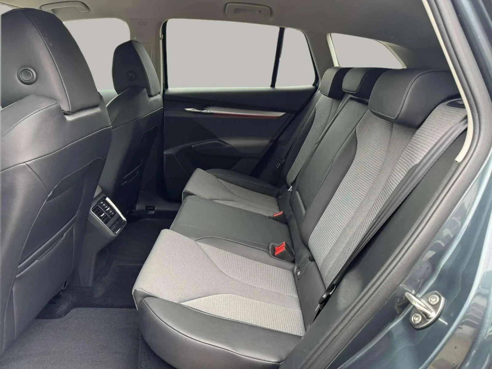 Škoda-Enyaq iV-image-9