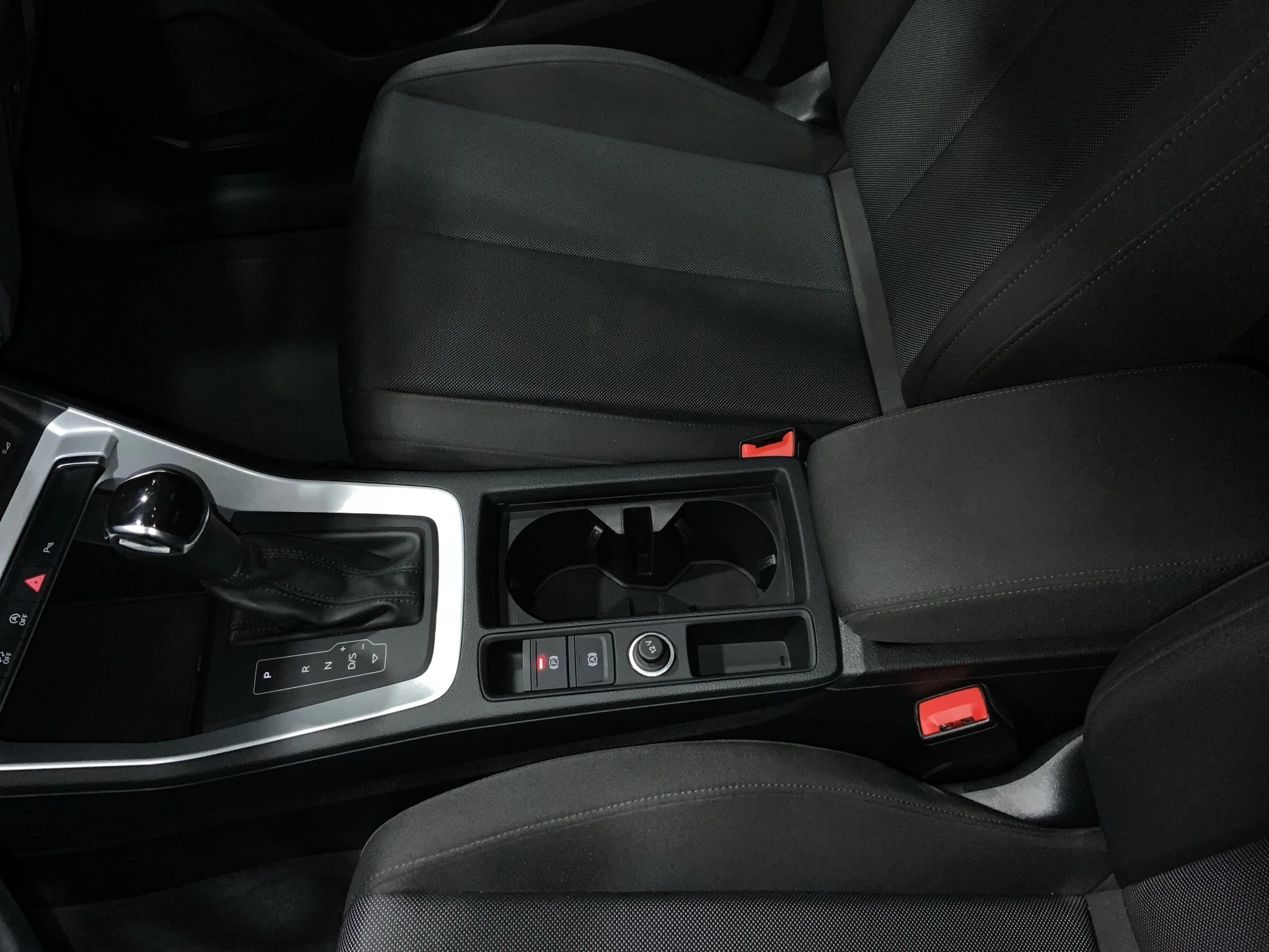 Audi Q3 Aut*NAVI*GRA*LM*PDC