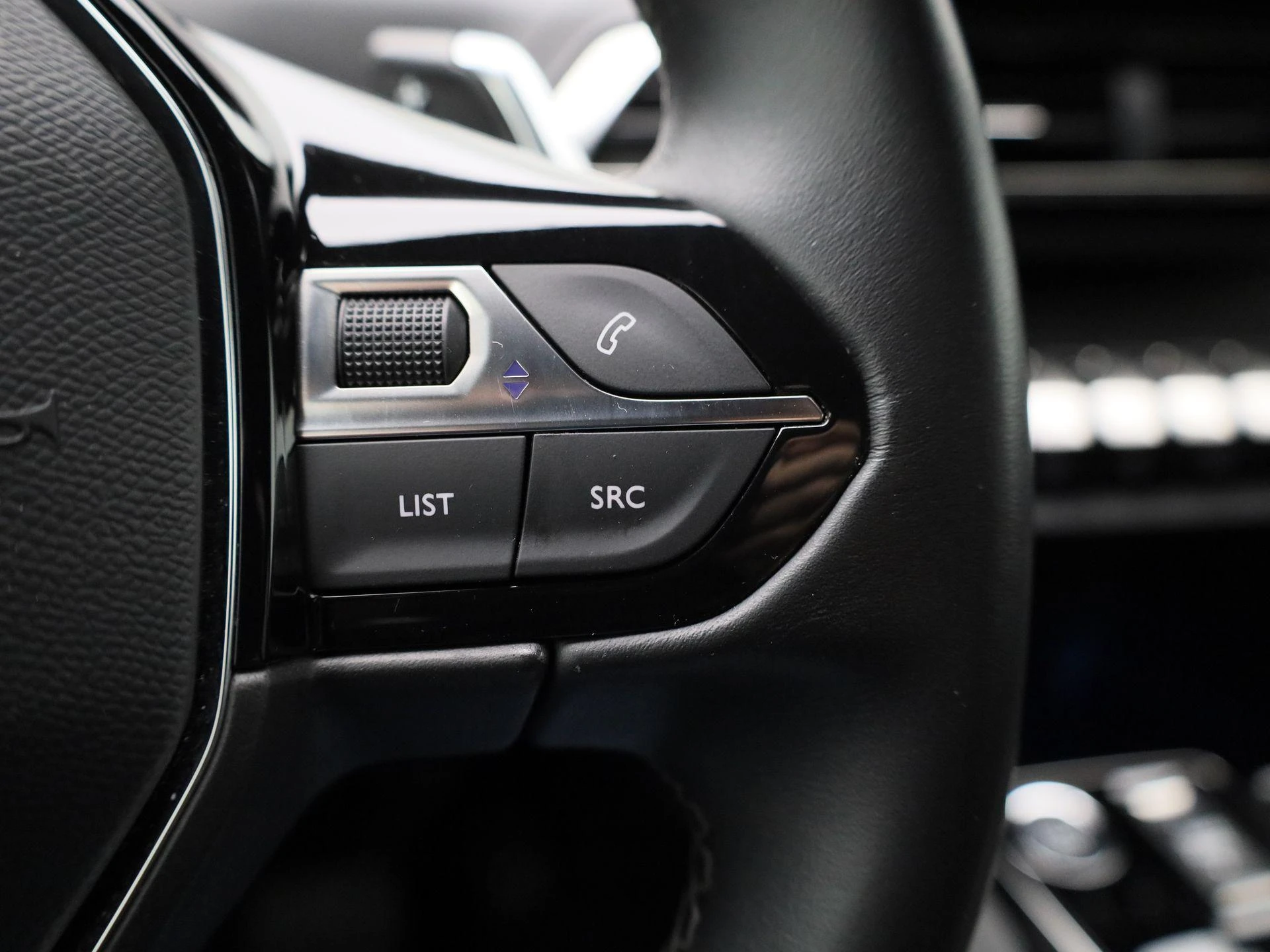 Peugeot-3008-image-15