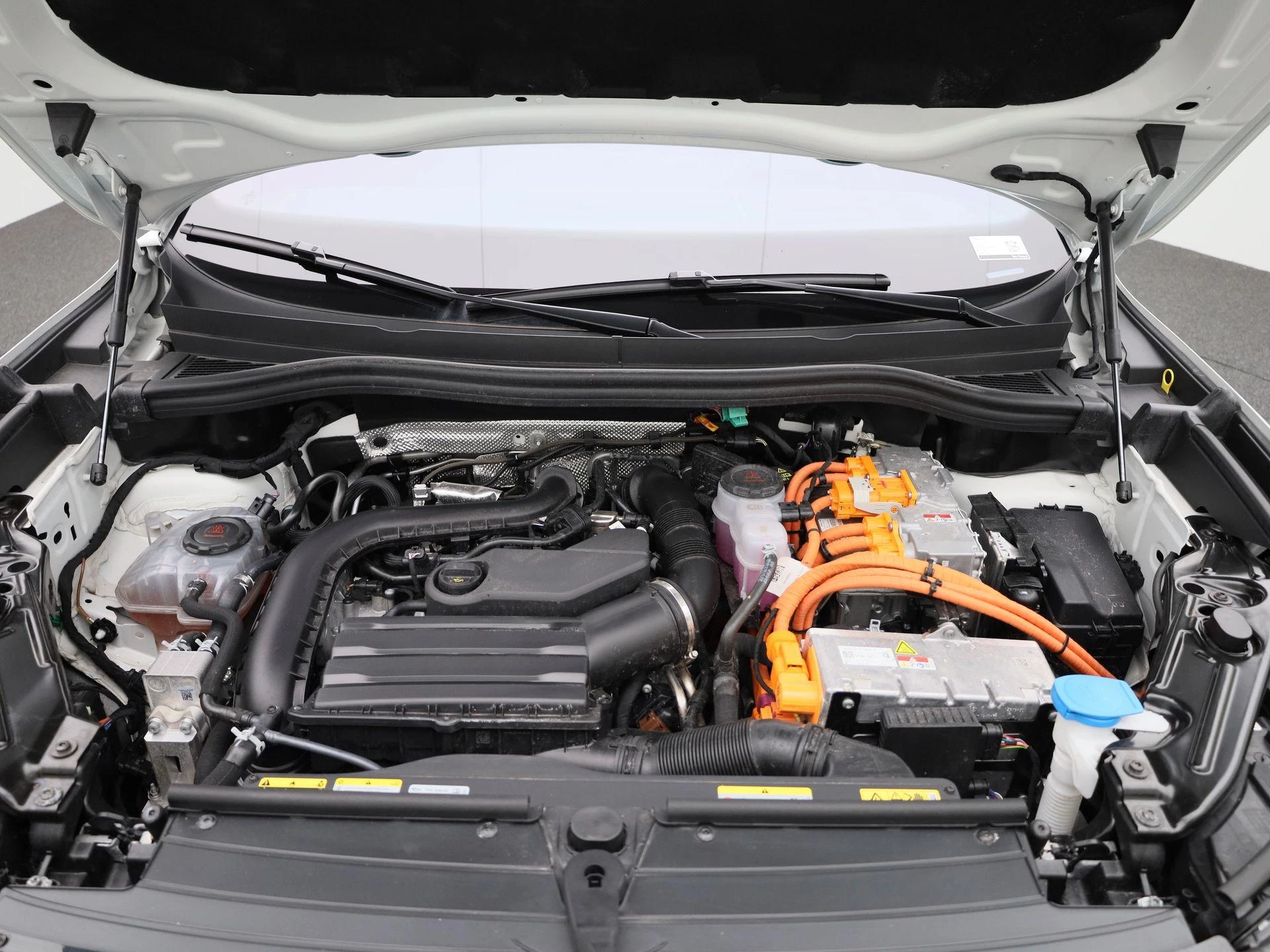 Volkswagen Tiguan 1.5 eHybrid R-Line Edition 272 PK