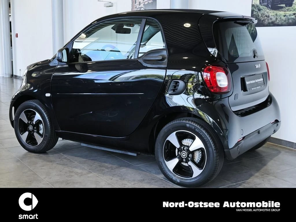 smart Fortwo EQ COUPÉ PASSION ADVANCED TEMPO PDC SHZ passion