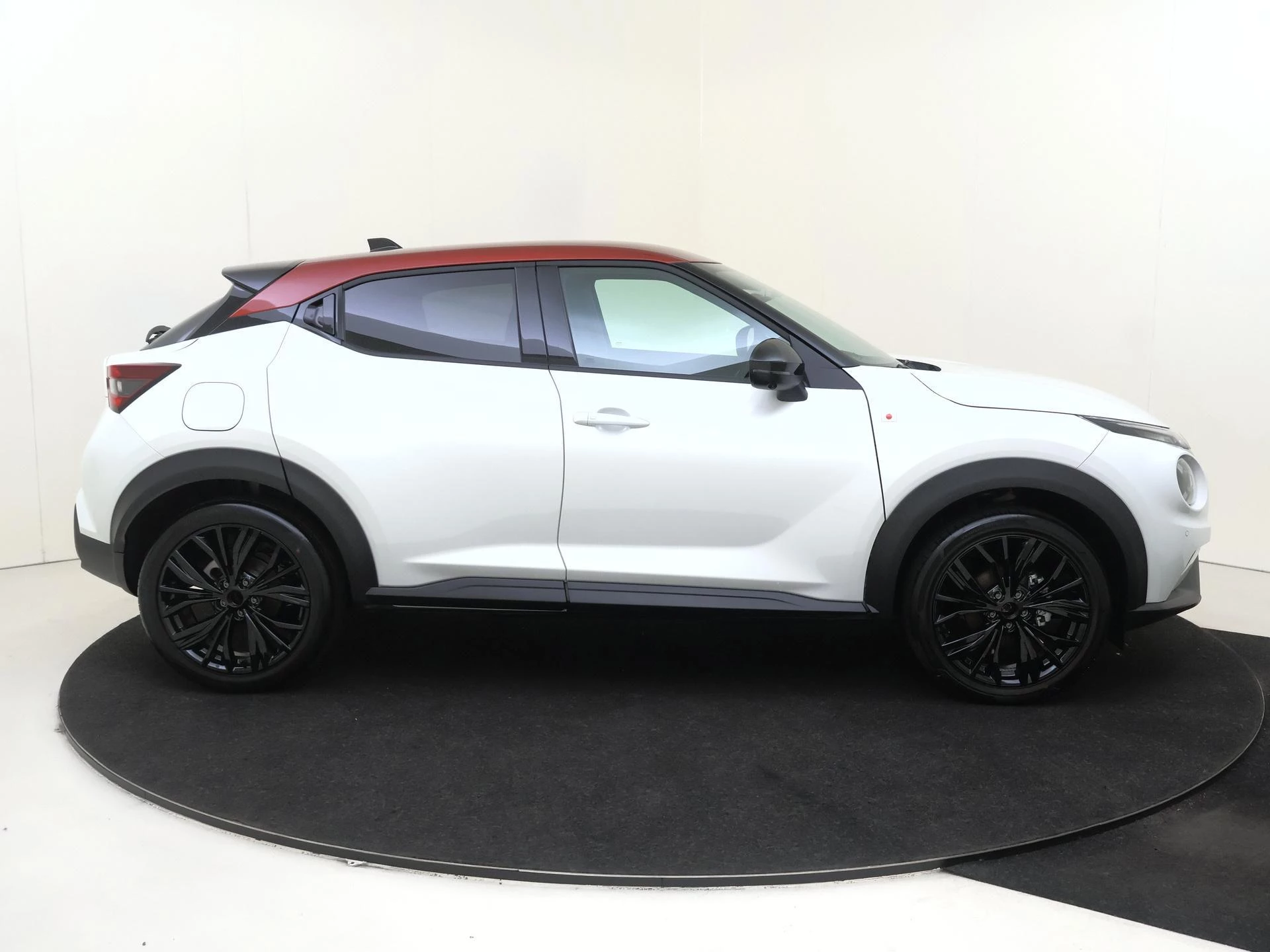 Nissan-Juke-image-3