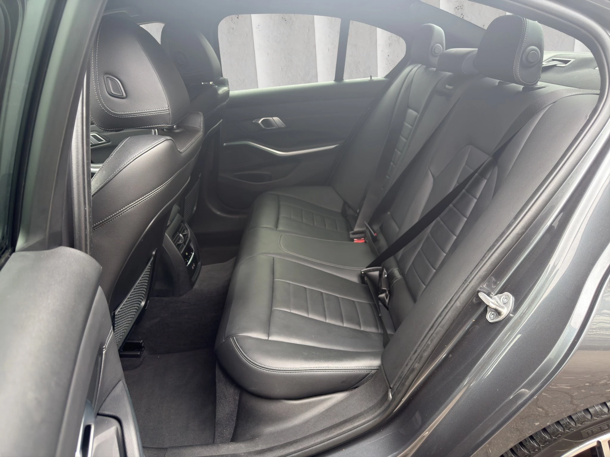 BMW 3er Reihe 318 i M Sport