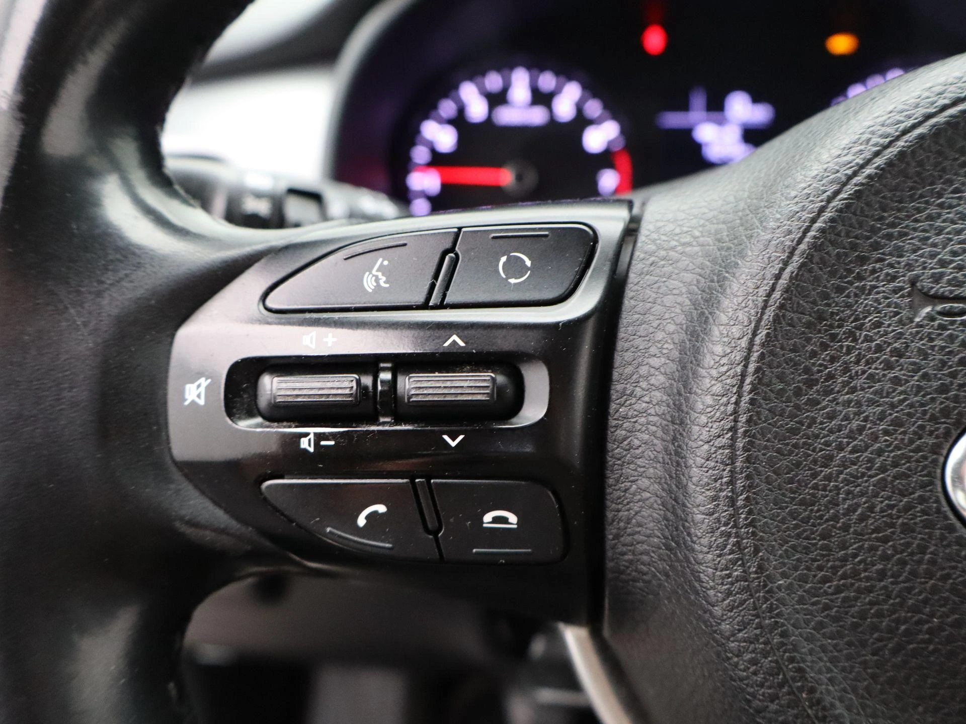 Kia-Stonic-image-24