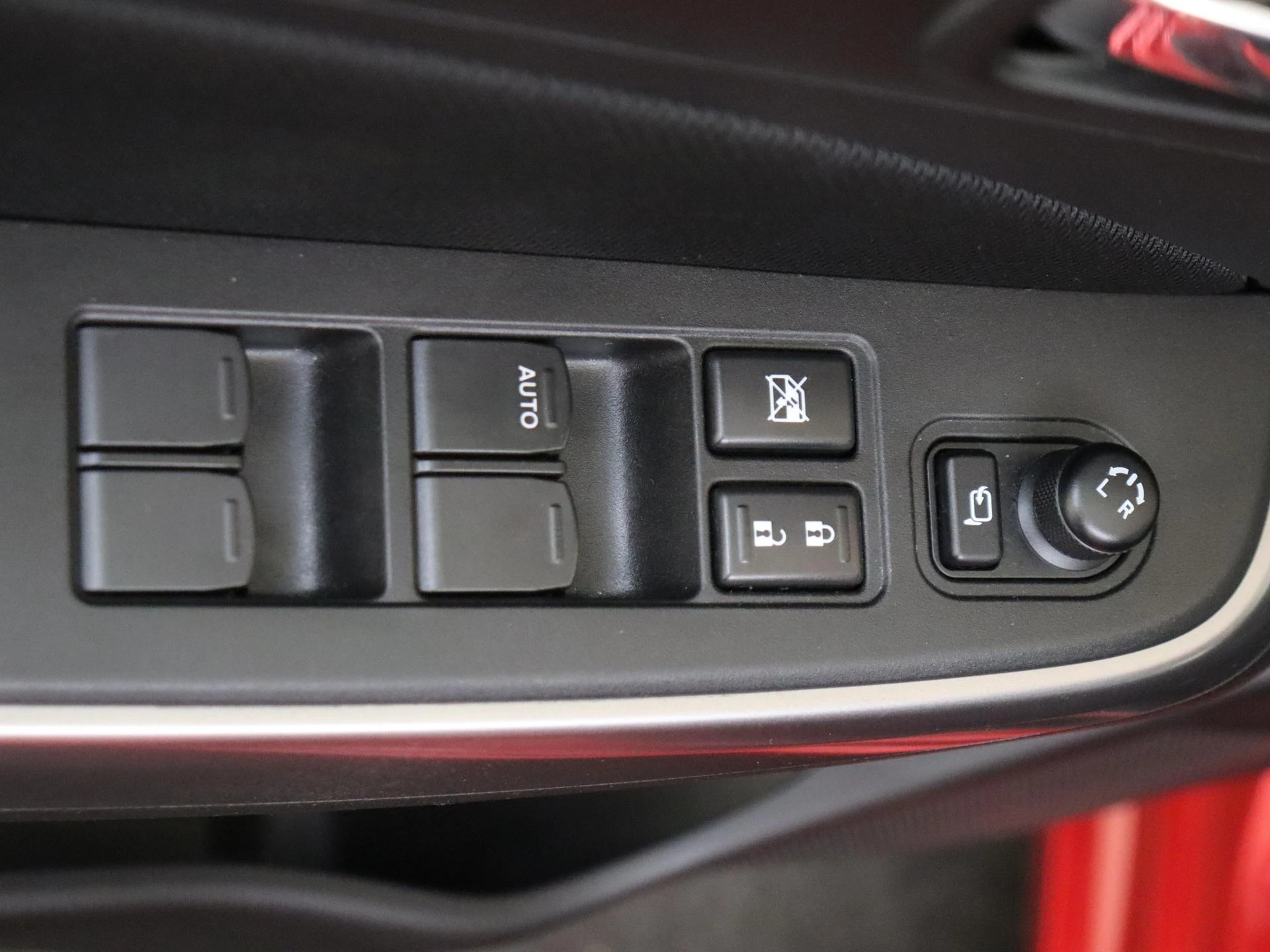 Suzuki-Swift-image-25