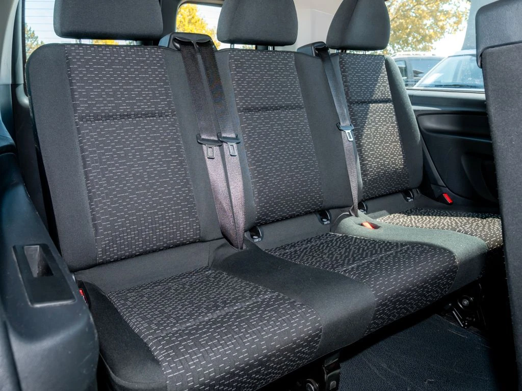 Mercedes-Benz-Vito 114-image-12