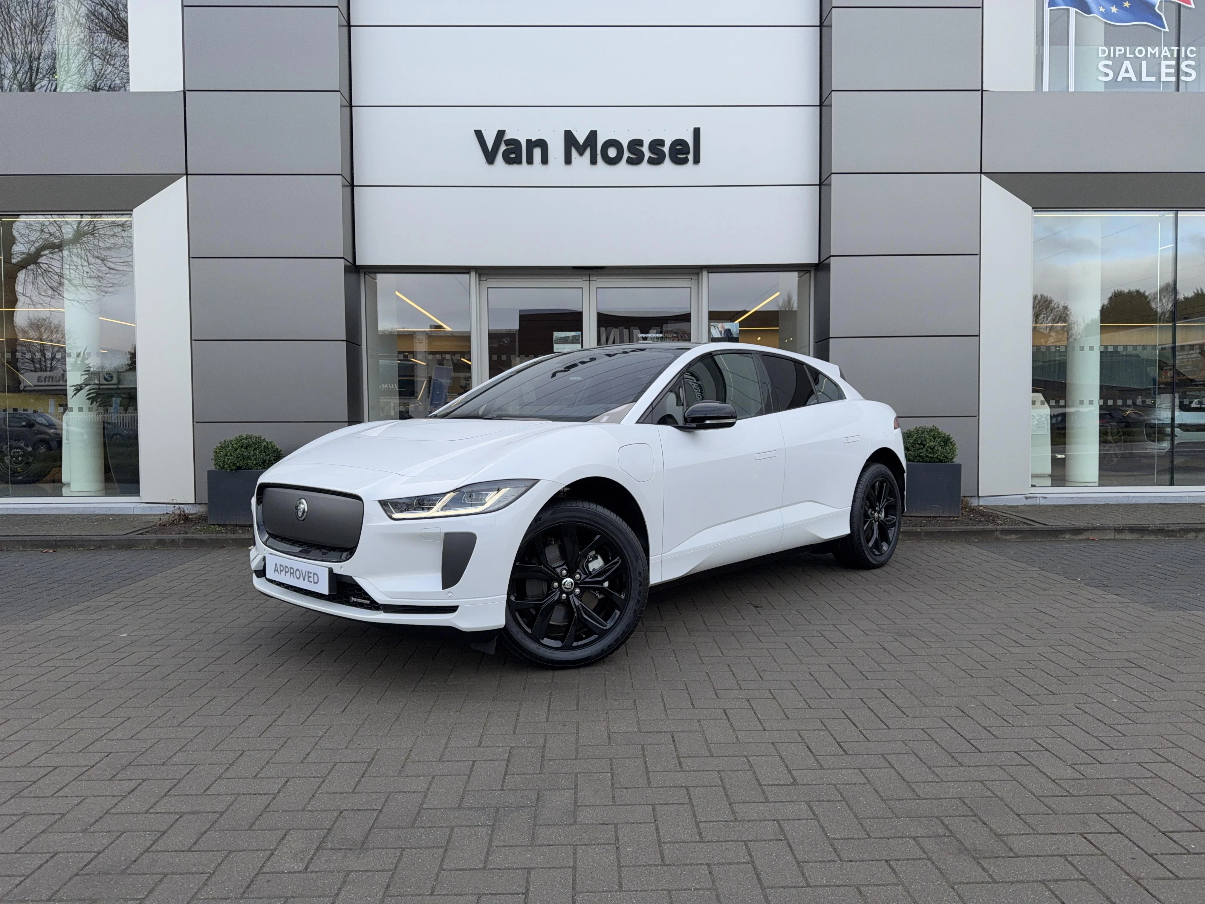 Jaguar-I-PACE-image-0