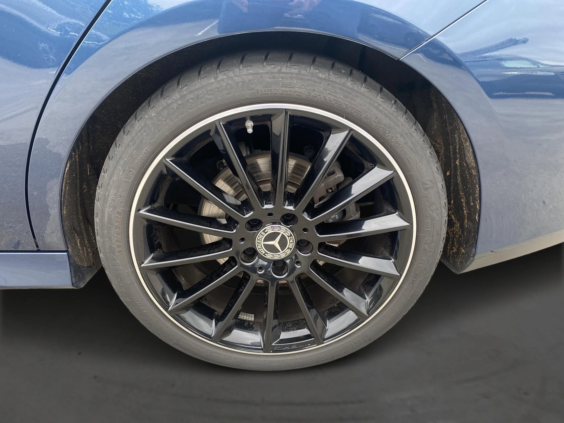 Mercedes-Benz CLA 180 d AMG Line Shooting Brake + NIGHTPAKKET + KEY LESS GO + 19 INCH + CAMERA +