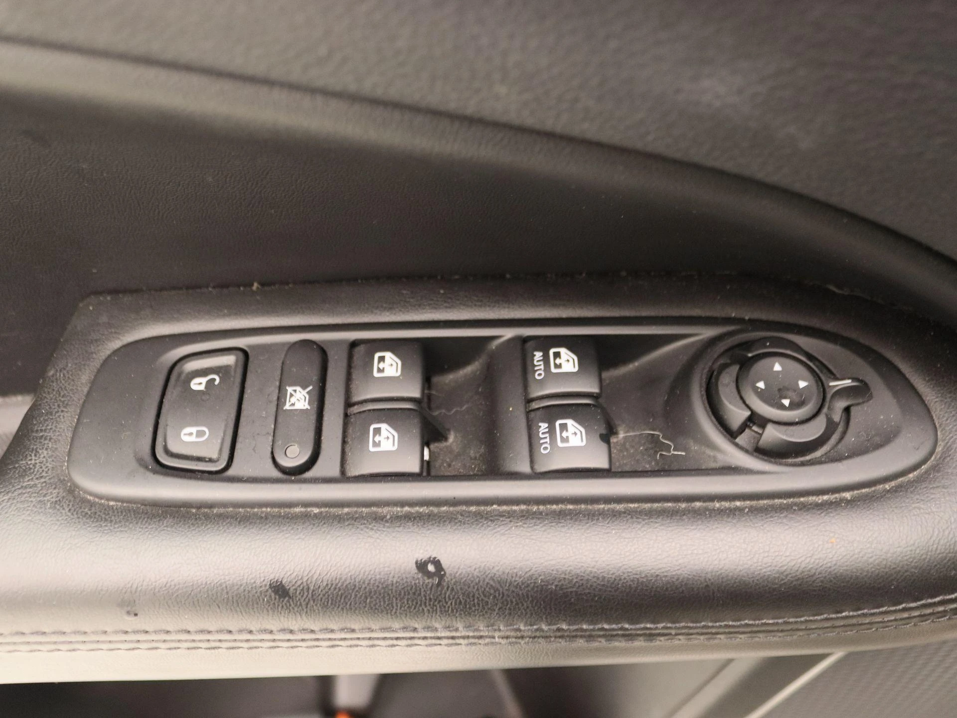 Jeep-Compass-image-20