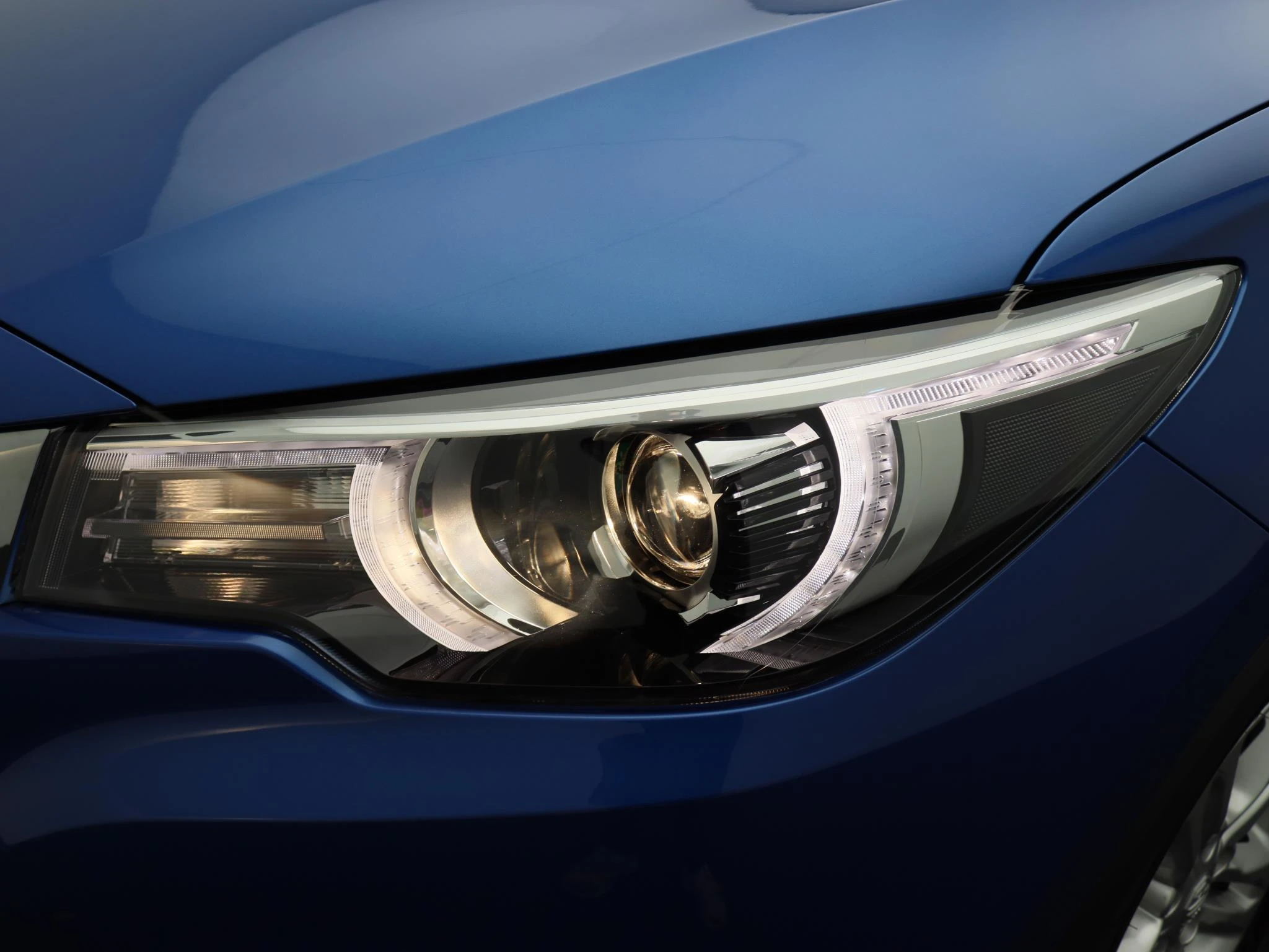 MG-ZS EV-image-1