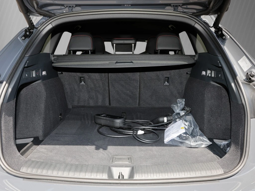 Audi Q6 e-tron quattro S line Matrix B&O ACC Kamea