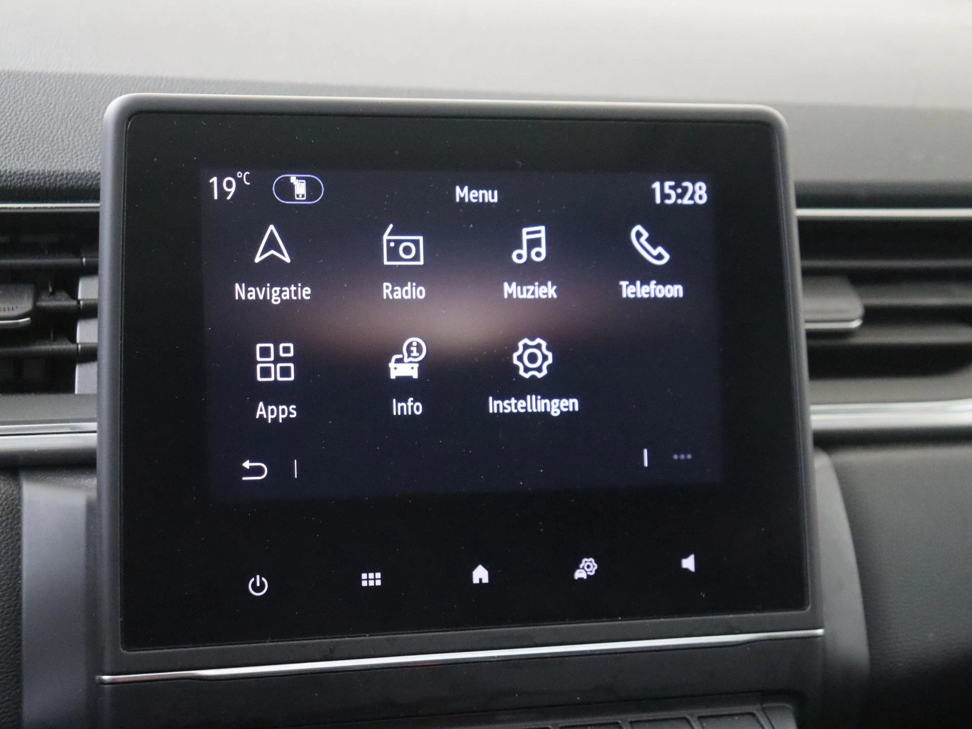 Renault-Captur-image-19