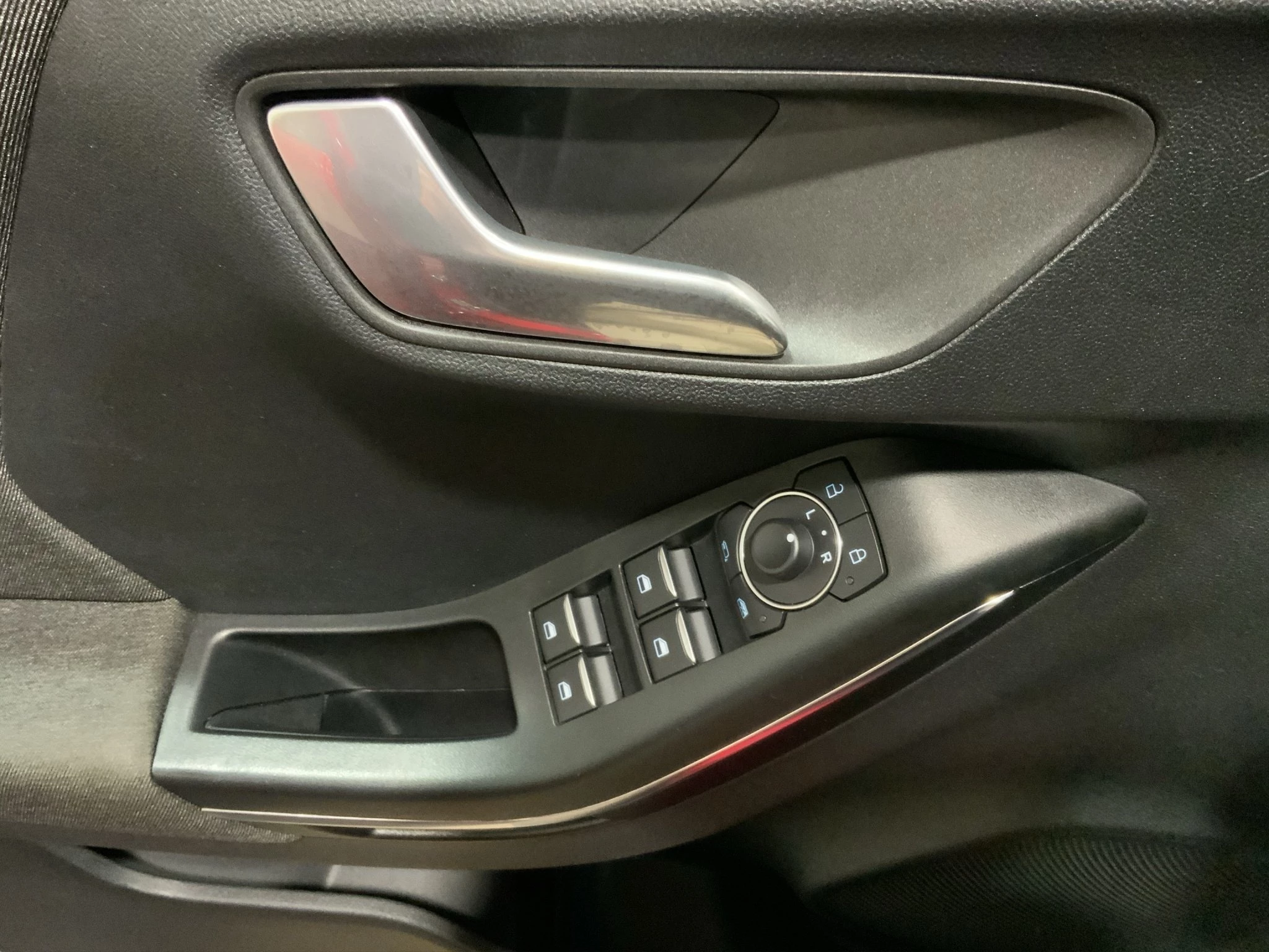 Ford Puma Titanium | LED | PDC | RFK | E-HK