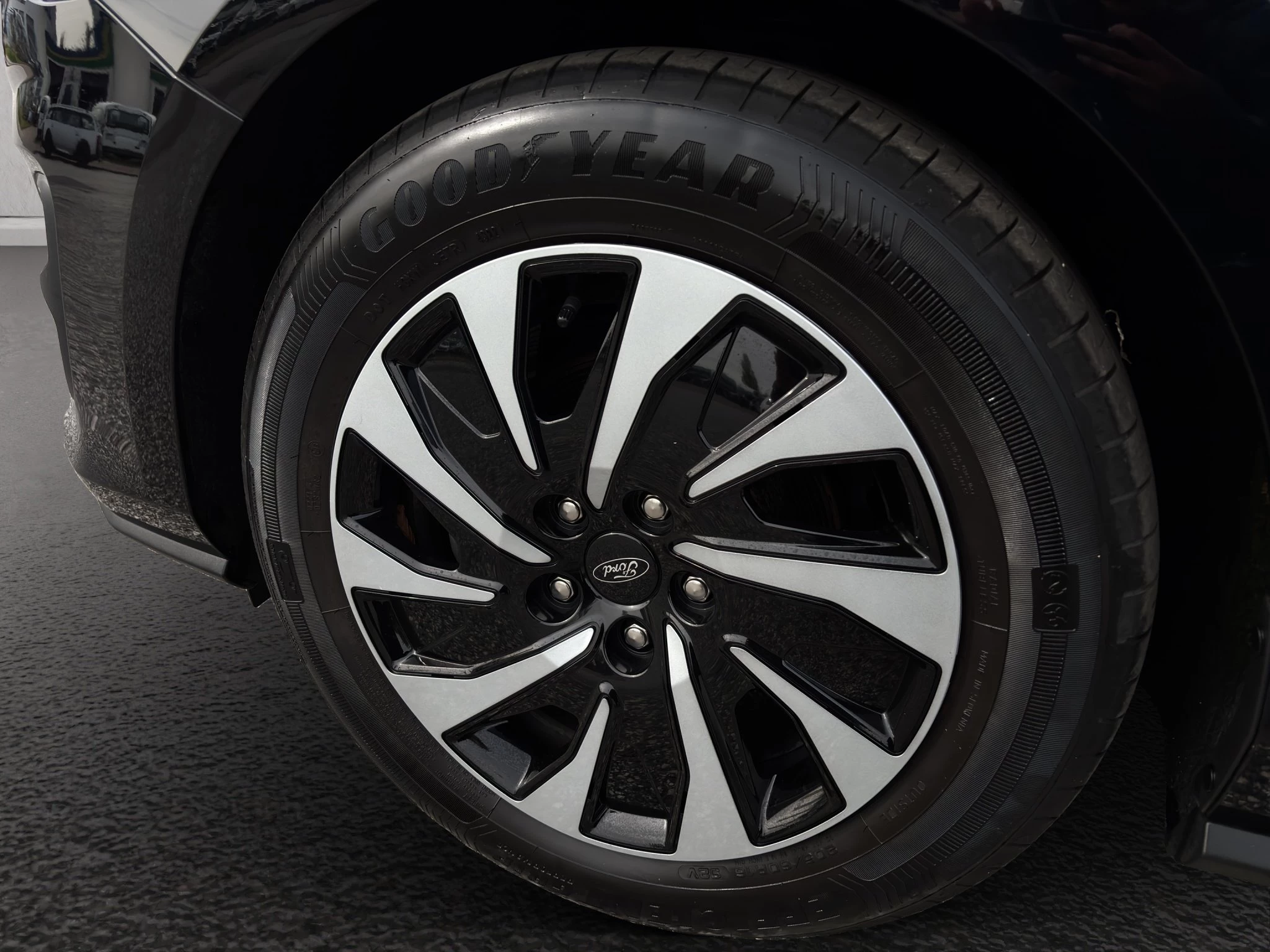 Ford Focus 1.0 EcoBoost Mild-Hyb. | ACC | ESA | WI-PKT
