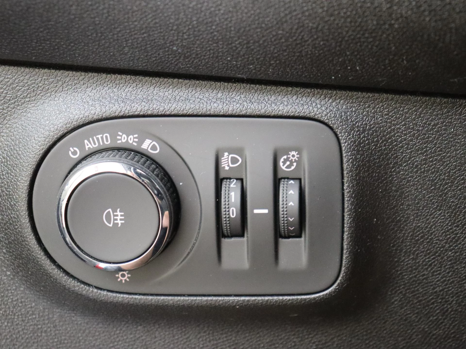 Opel-ADAM-image-20