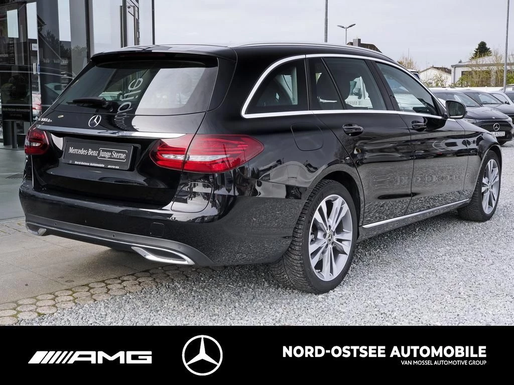 Mercedes-Benz C-Klasse 300 T de AVANTGARDE KEYLESS LED TEMPO ADVANCED AVANTGARDEW205 C 300 T de AVANTGARDE KEYLESS LED TEMPO ADVANCED AVANTGARDE