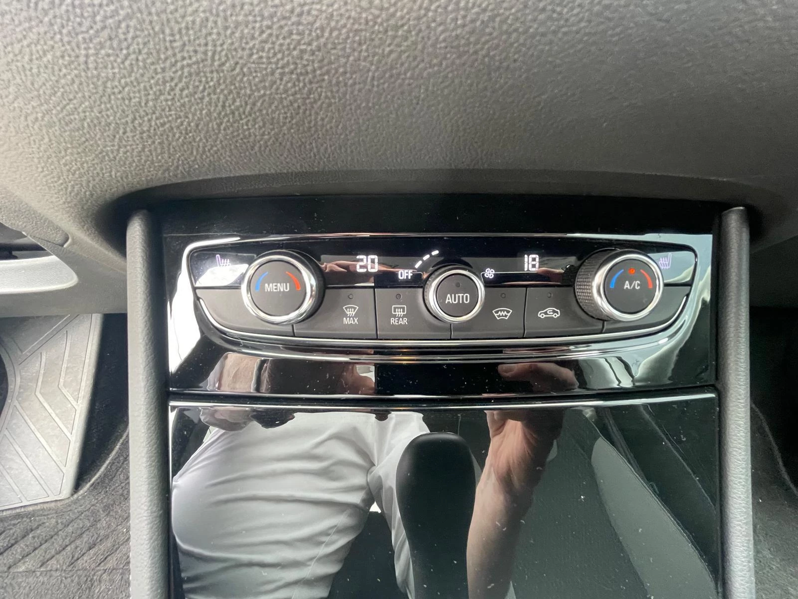 Opel-Grandland X-image-22