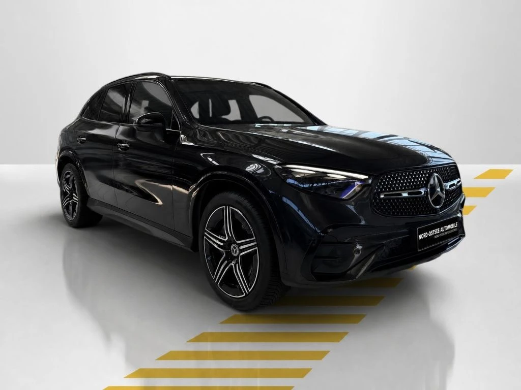 Mercedes-Benz-GLC 220 d-image-16