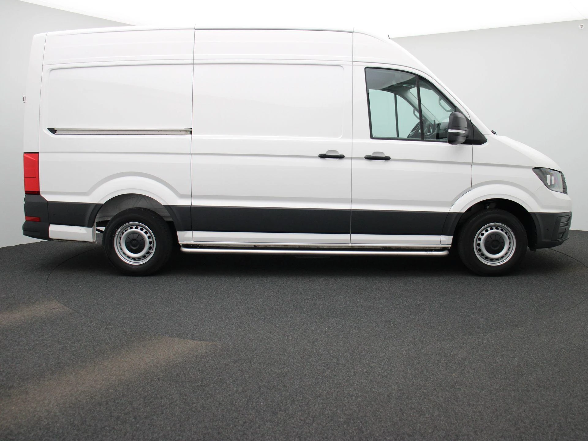 Volkswagen-Crafter-image-5