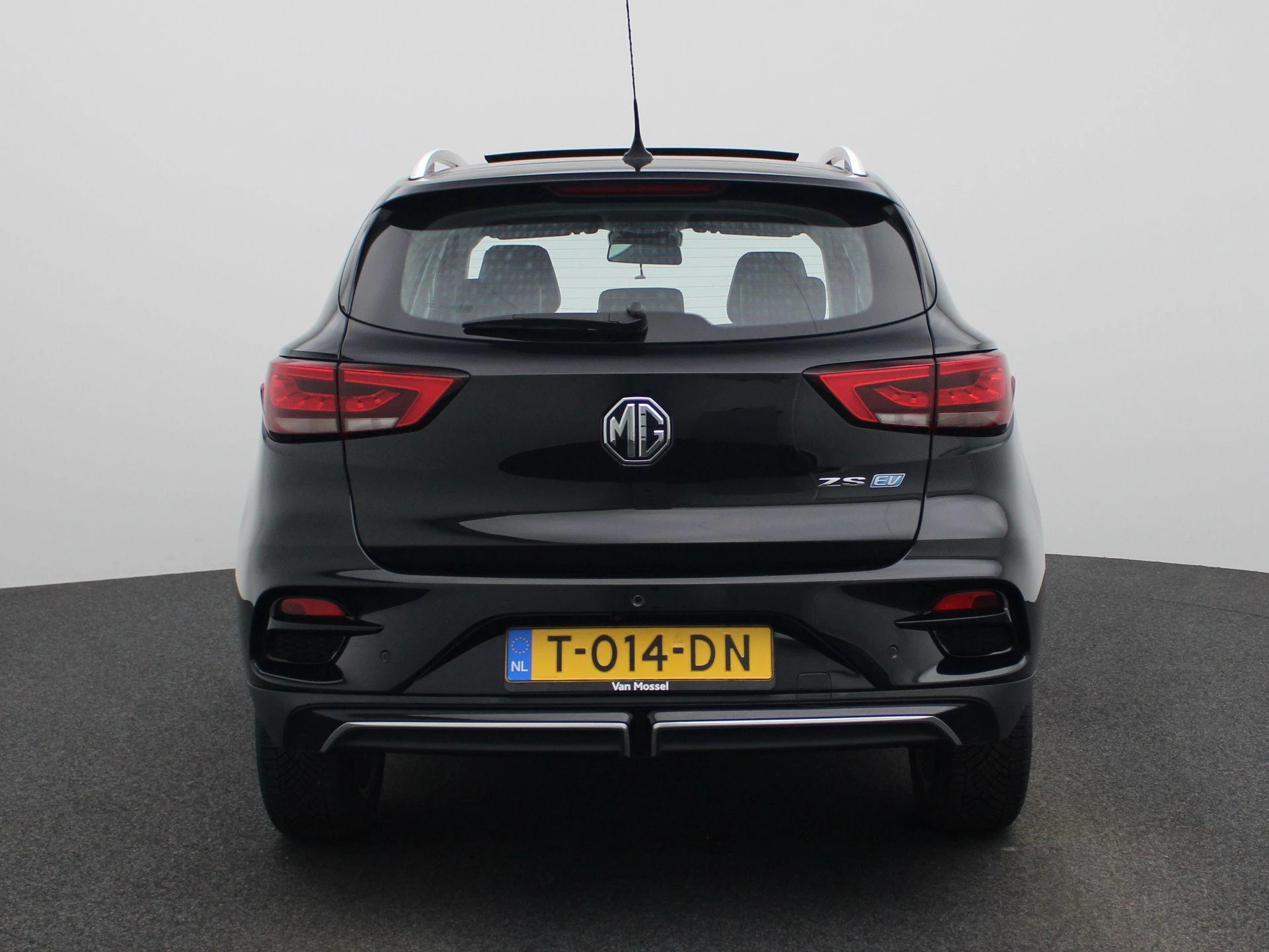 MG ZS EV Long Range Luxury 70 kWh