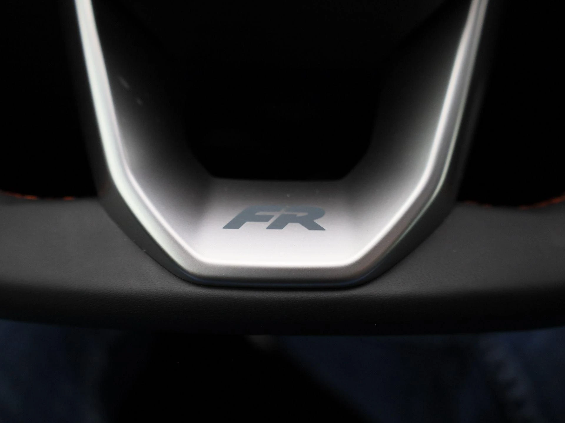 SEAT Leon Sportstourer 1.5 TSI e-Hybrid FR Business