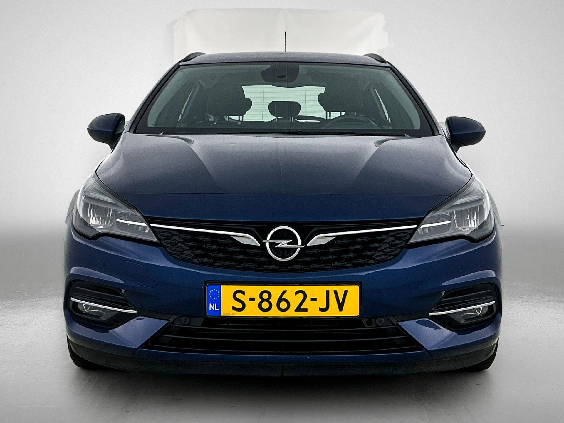 Opel Astra Sports Tourer 1.2 Business Edition