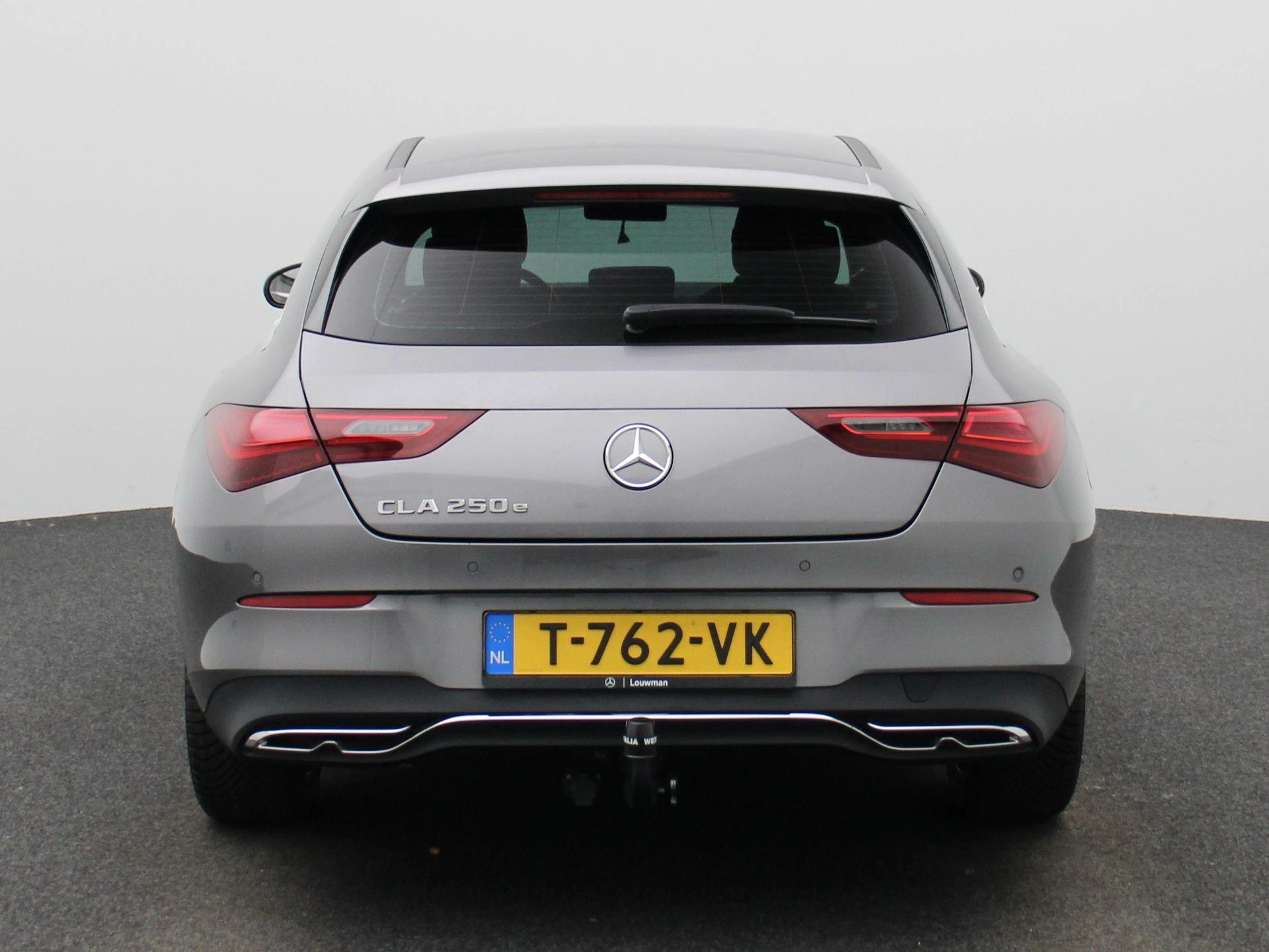 Mercedes-Benz-CLA-image-6