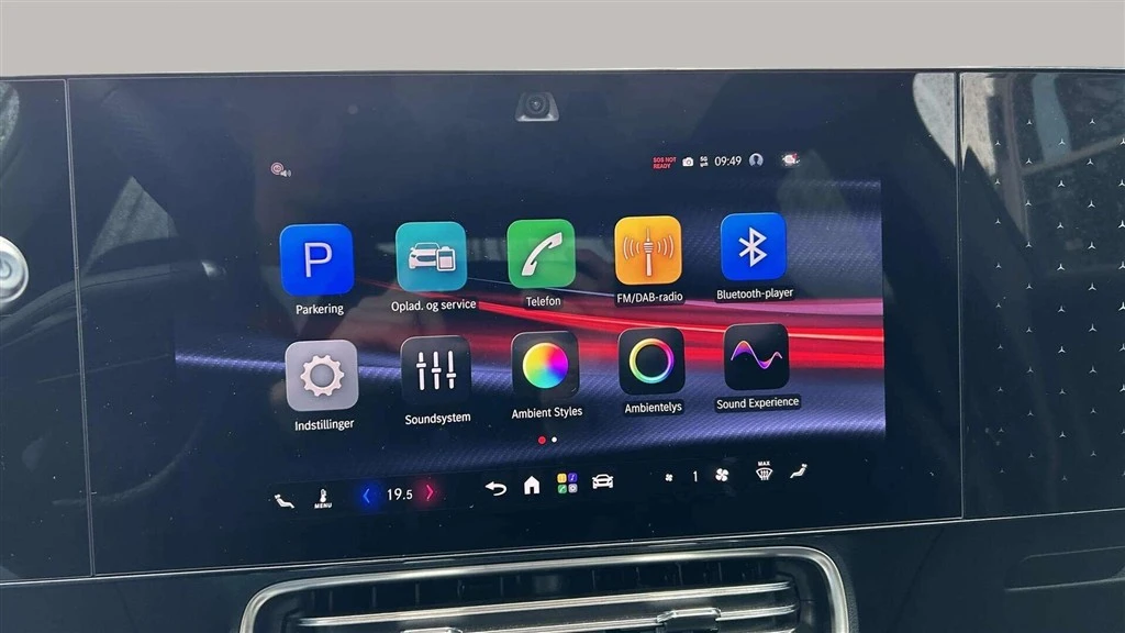 Mercedes-Benz-CLA-image-14