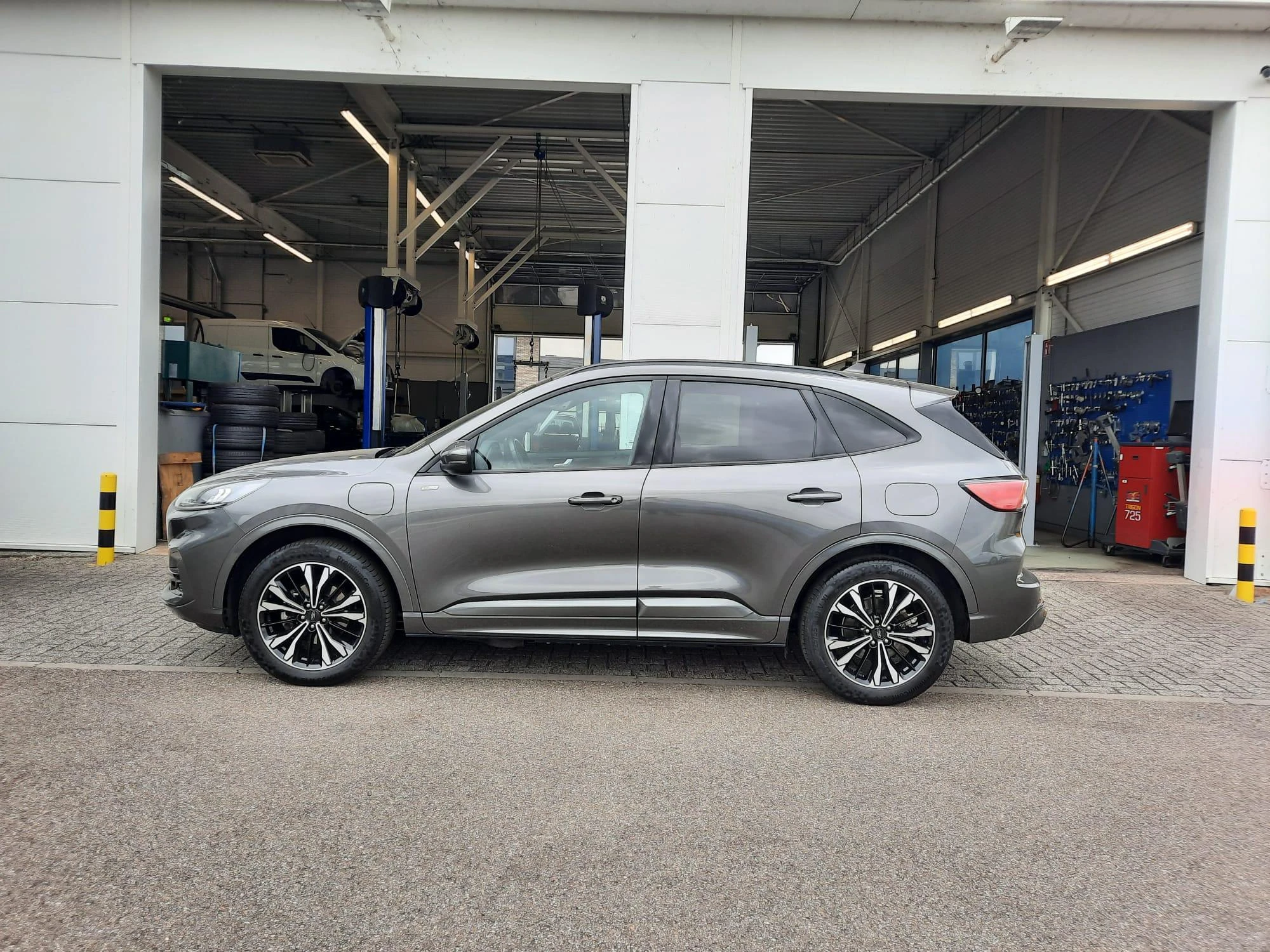 Ford Kuga 2.5 PHEV ST-Line
