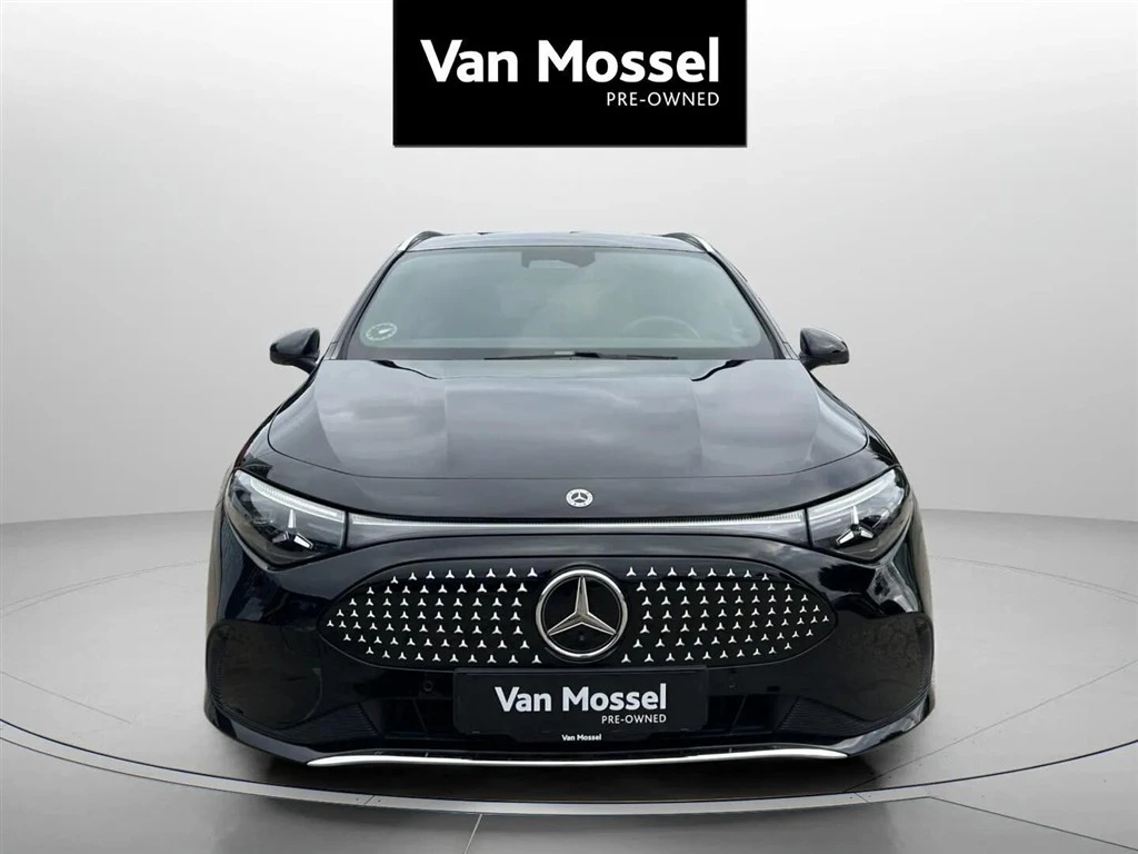 Mercedes-Benz-CLA-image-1