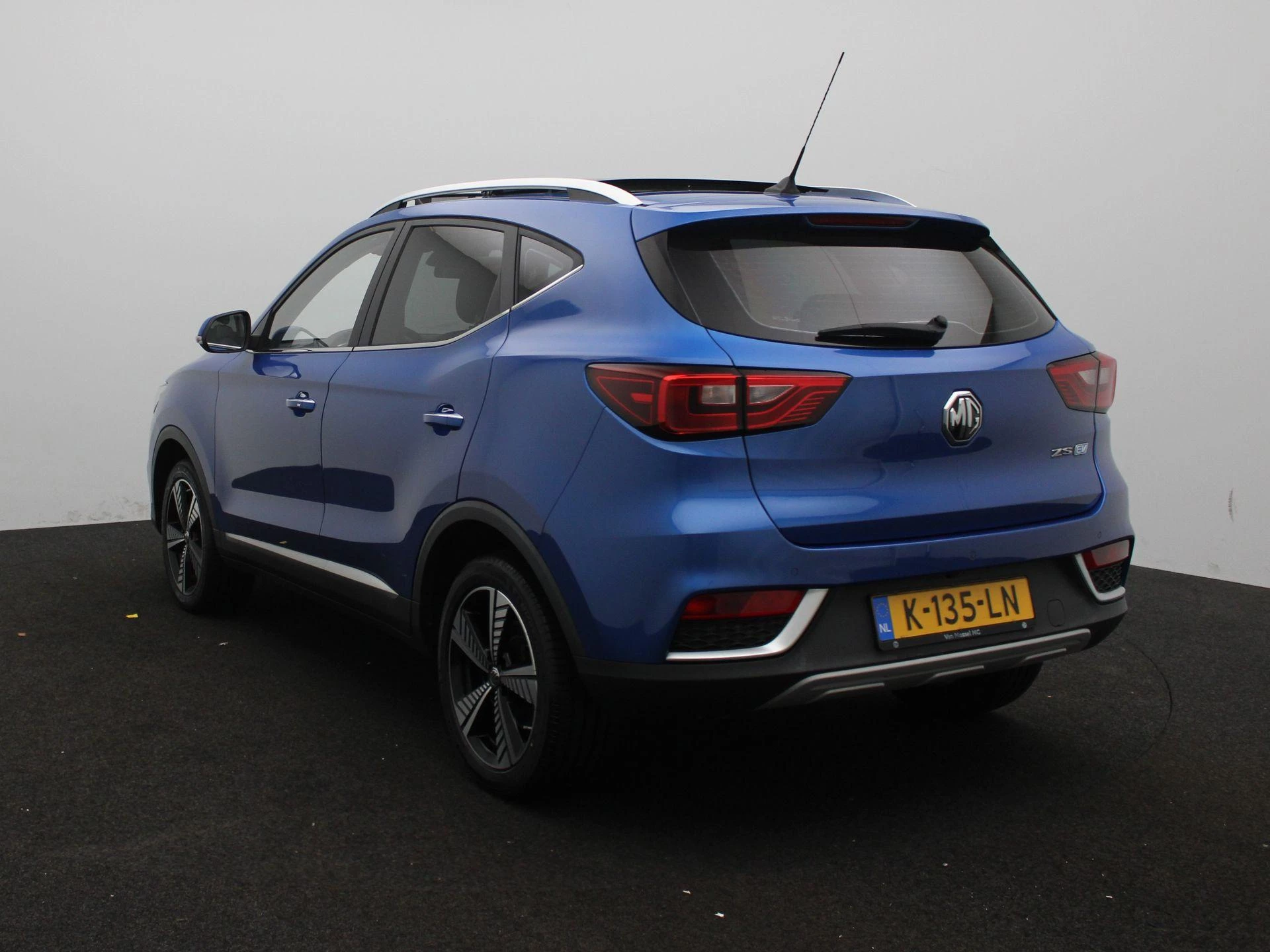 MG ZS EV